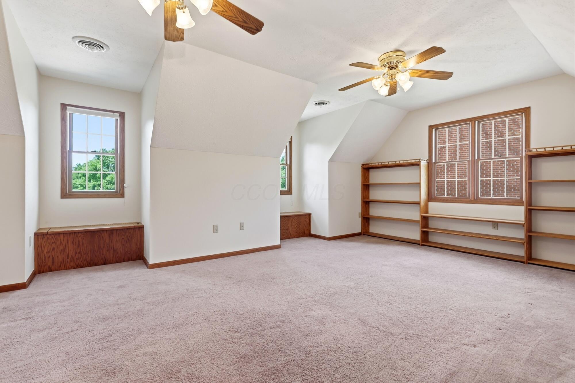 580 Palm Drive Property Photo 41