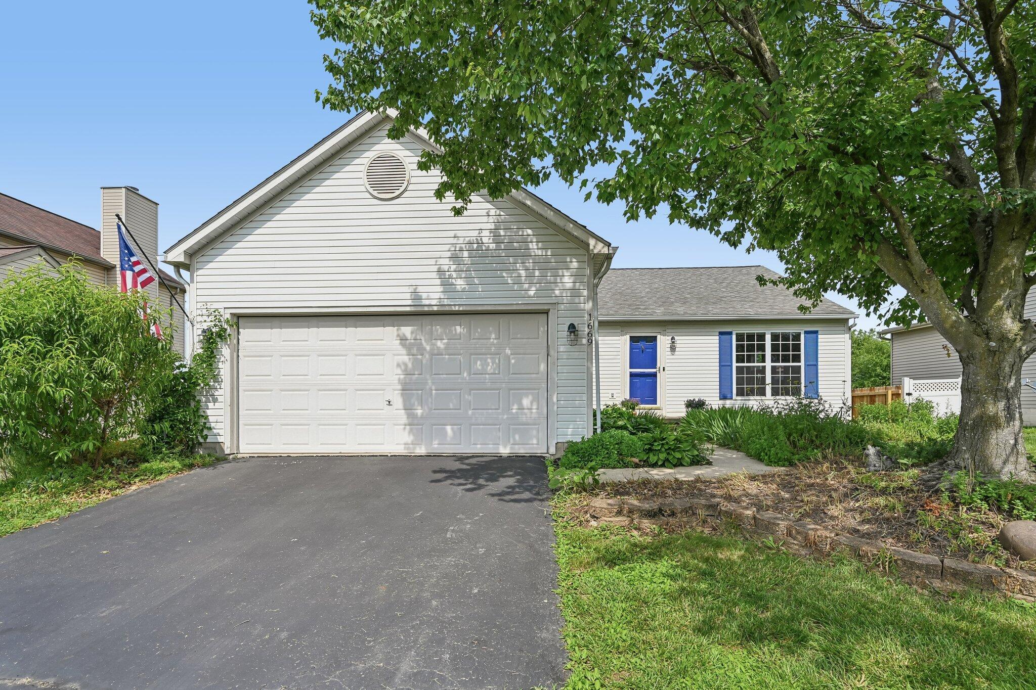 1669 Tecumseh Drive Property Photo 1