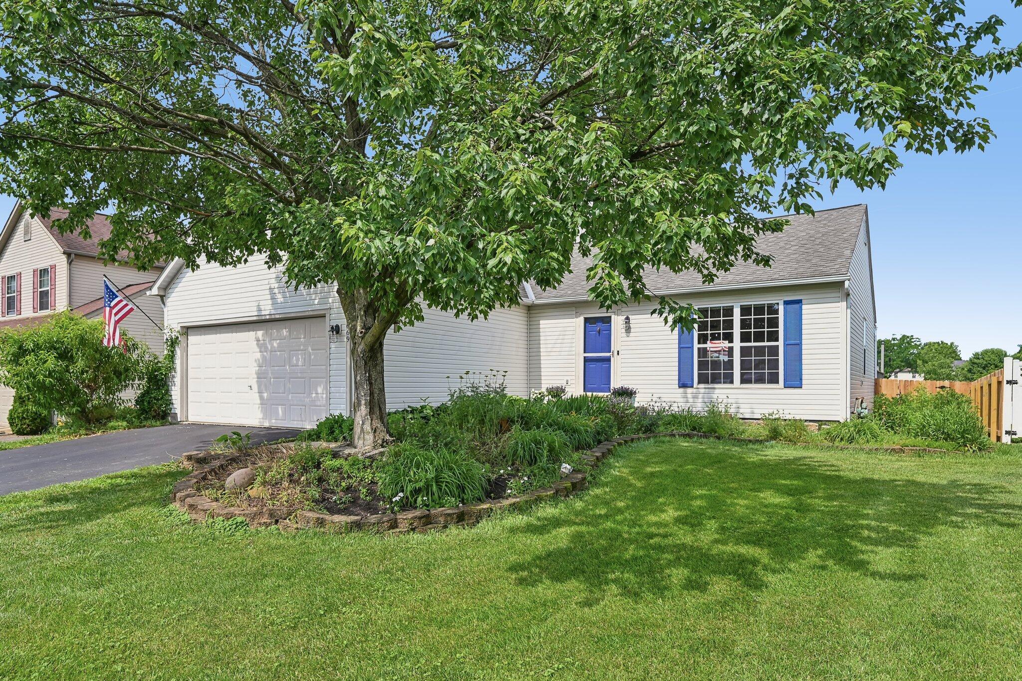1669 Tecumseh Drive Property Photo 3