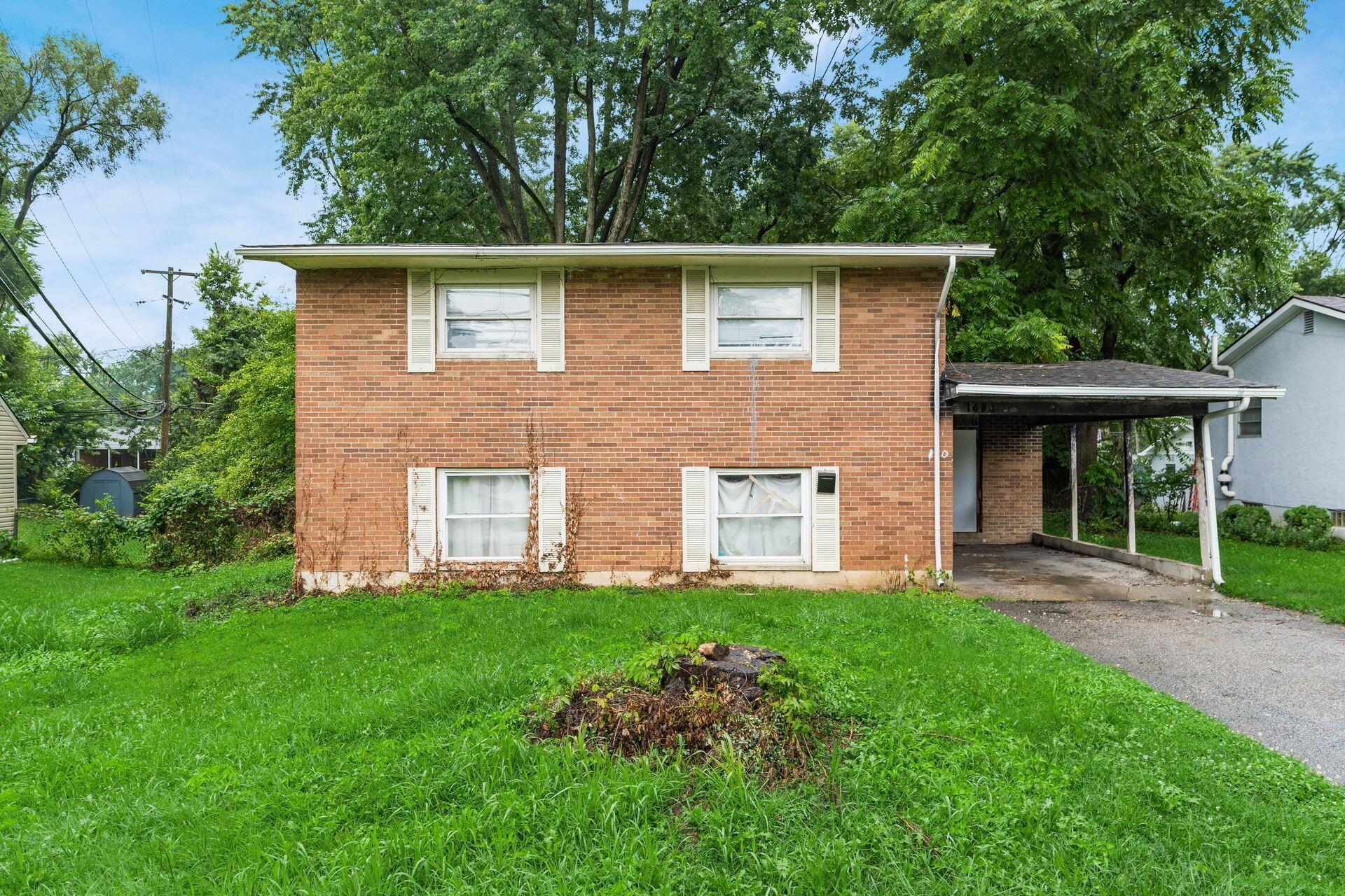 1690 Simpson Drive Property Photo 1