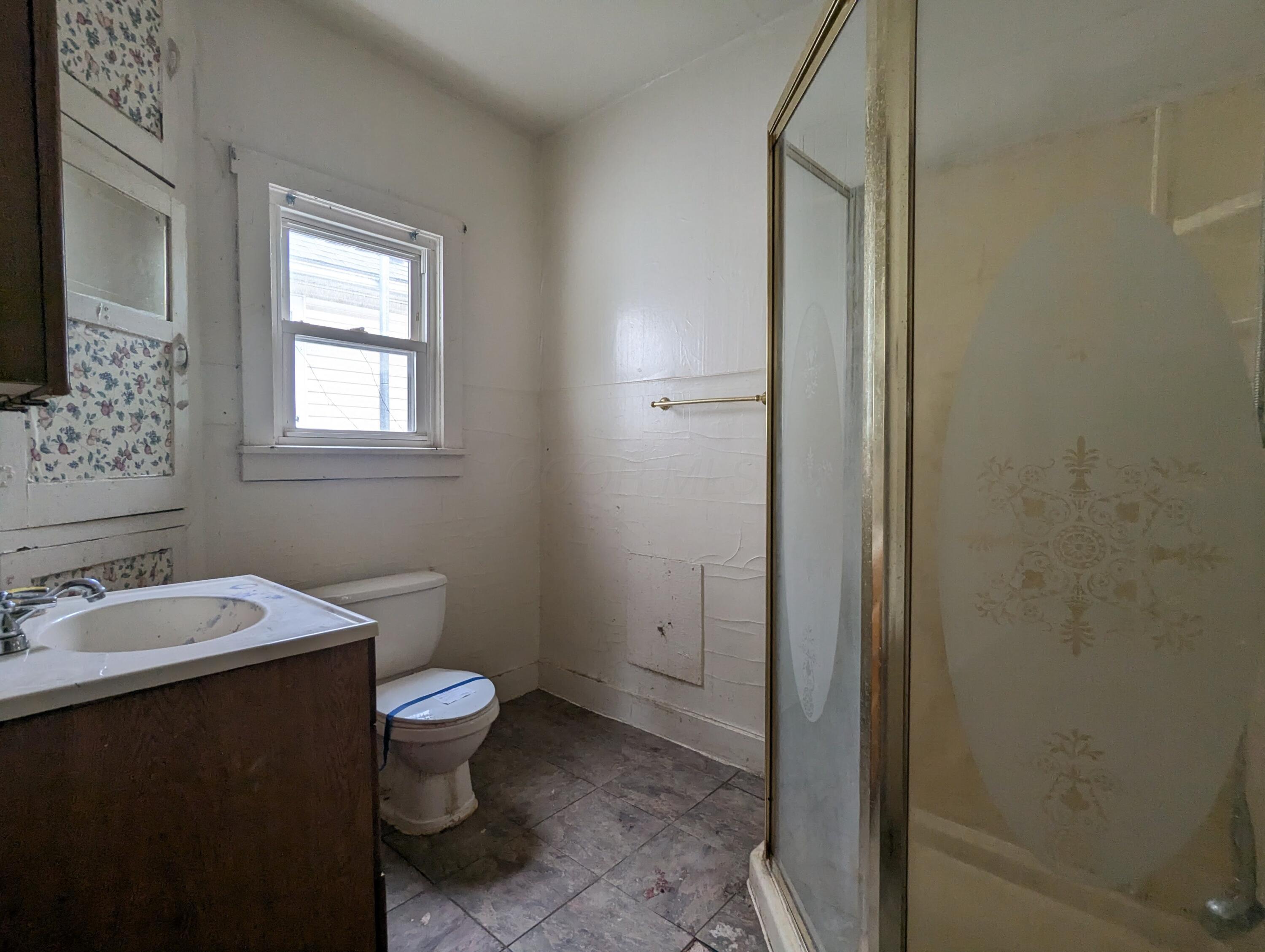 314 S Miami Property Photo 9