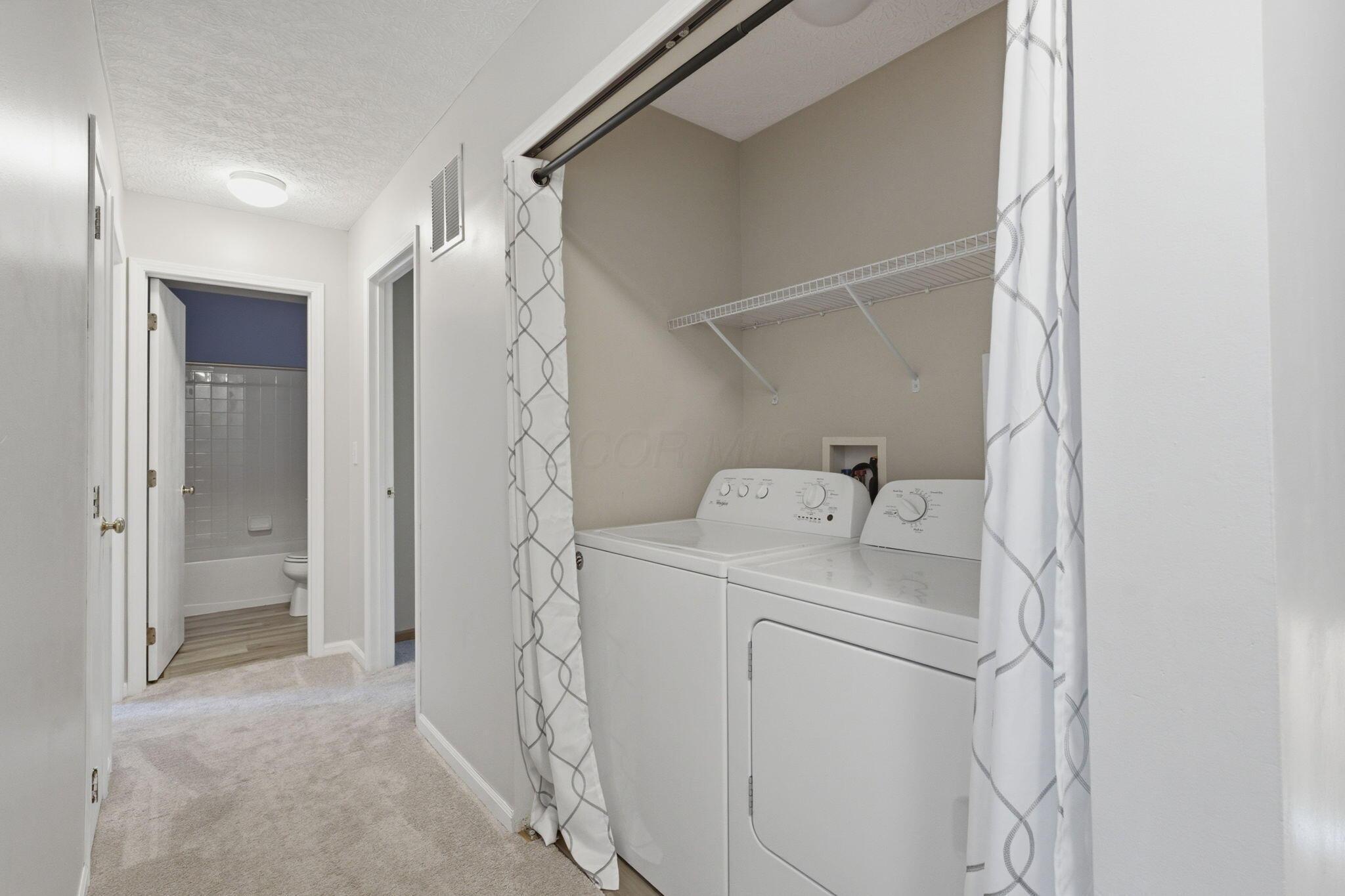 1560 Electra Street Property Photo 18