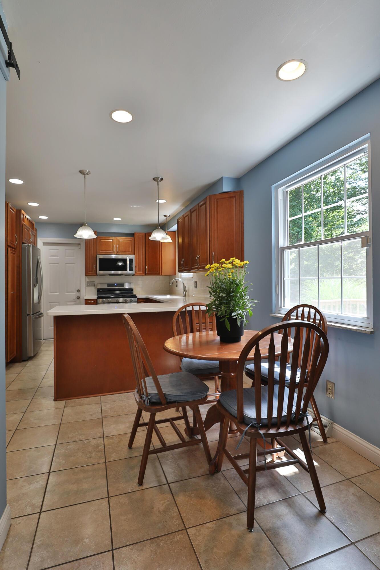 5915 Headley Road Property Photo 19