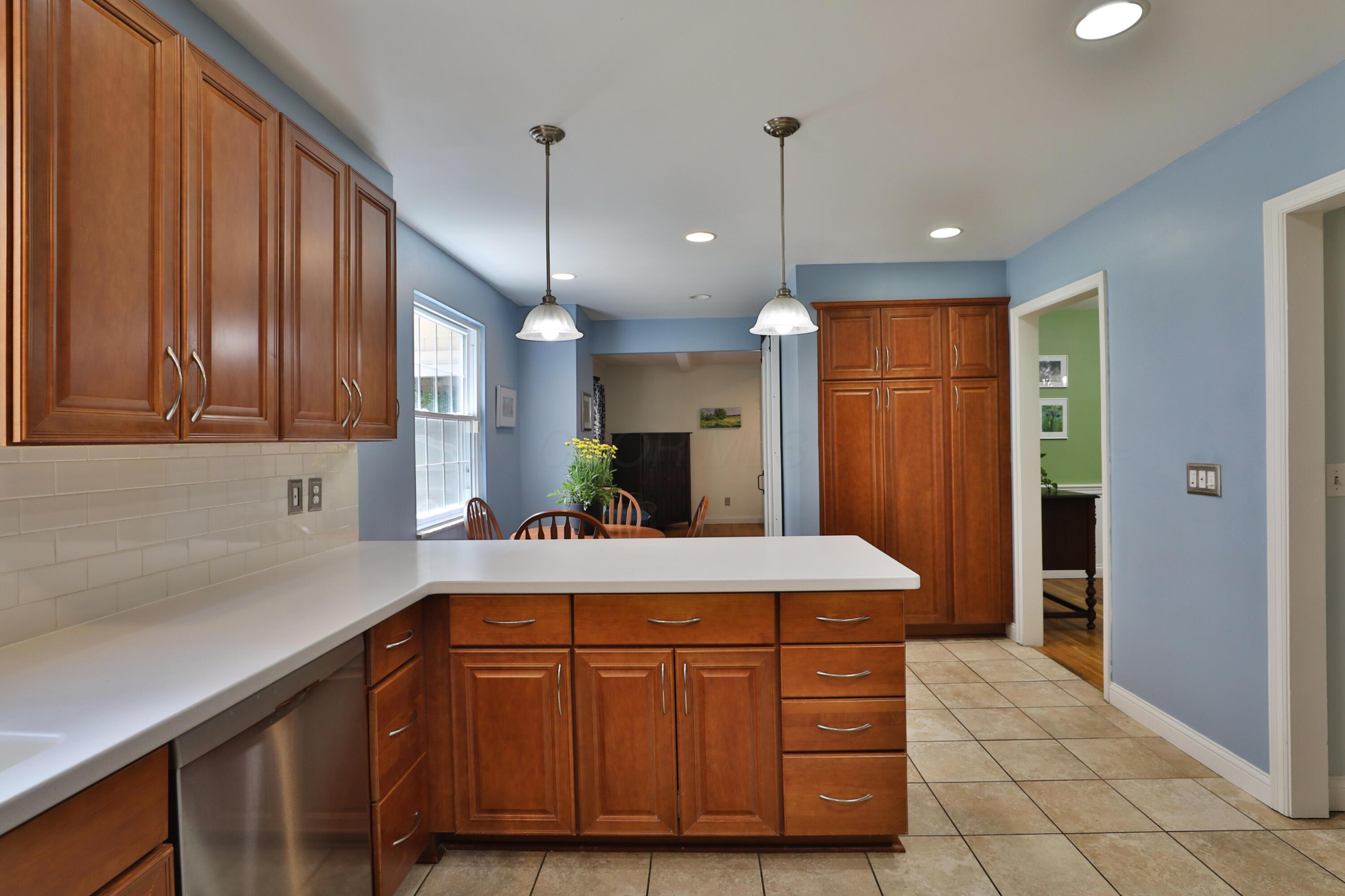 5915 Headley Road Property Photo 23