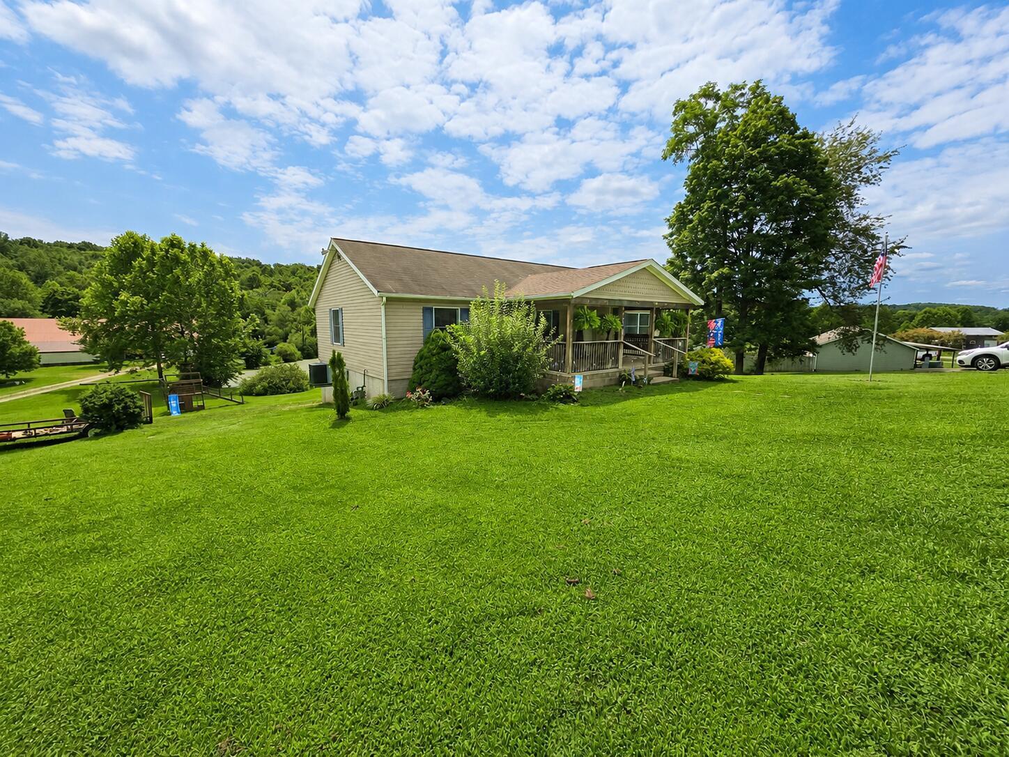 8005 Stone Castle Road Property Photo 7