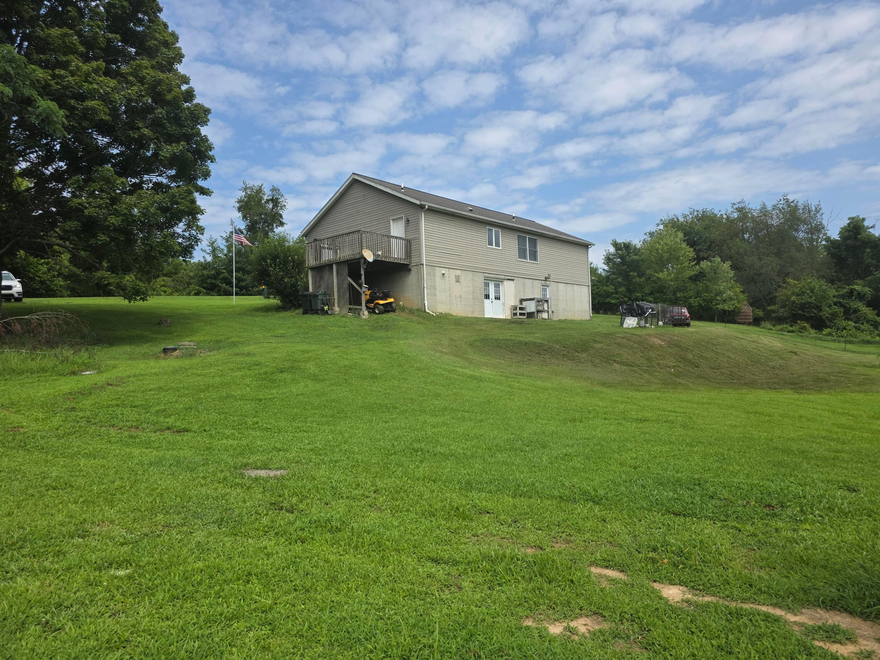 8005 Stone Castle Road Property Photo 8