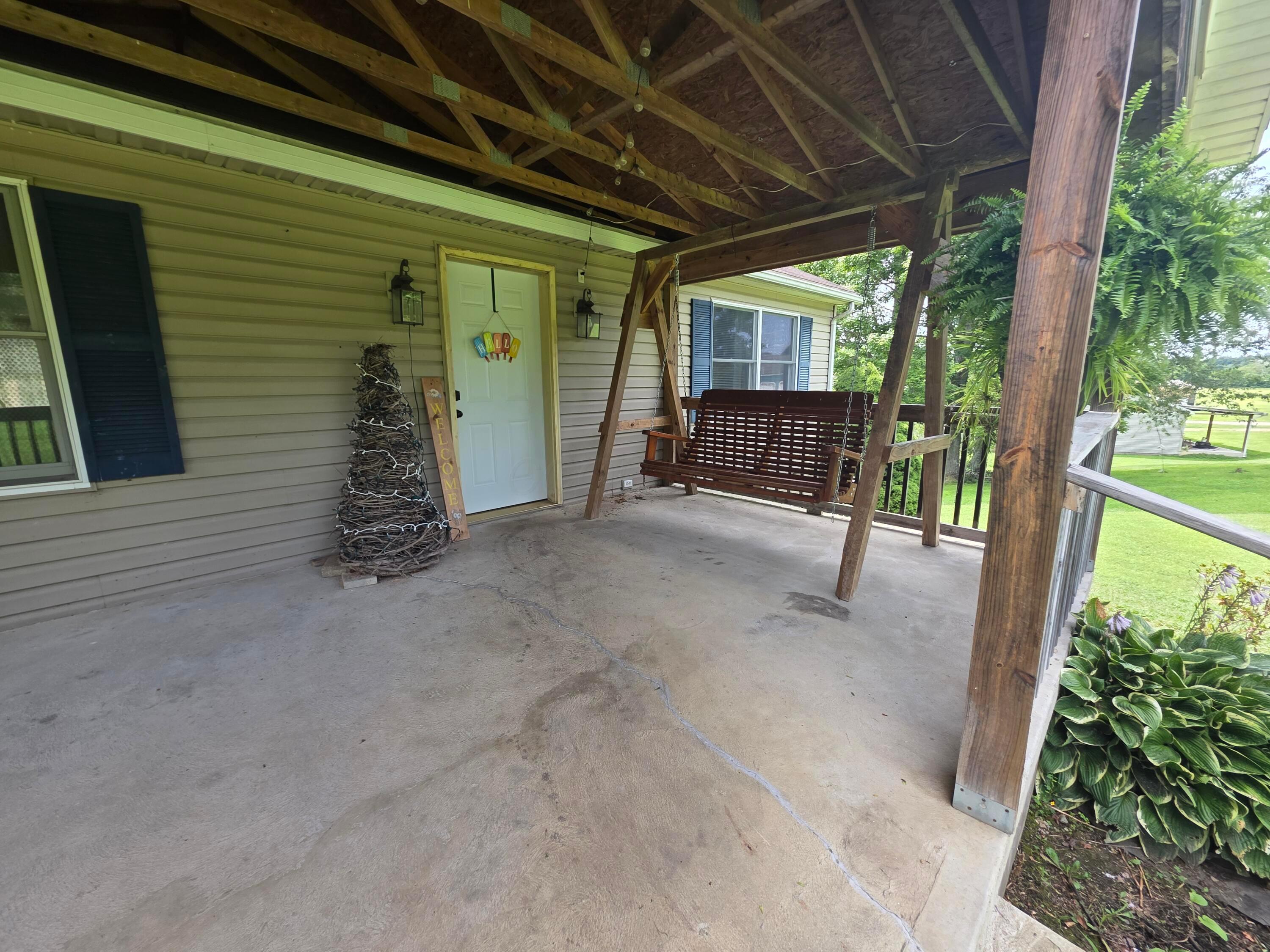 8005 Stone Castle Road Property Photo 11