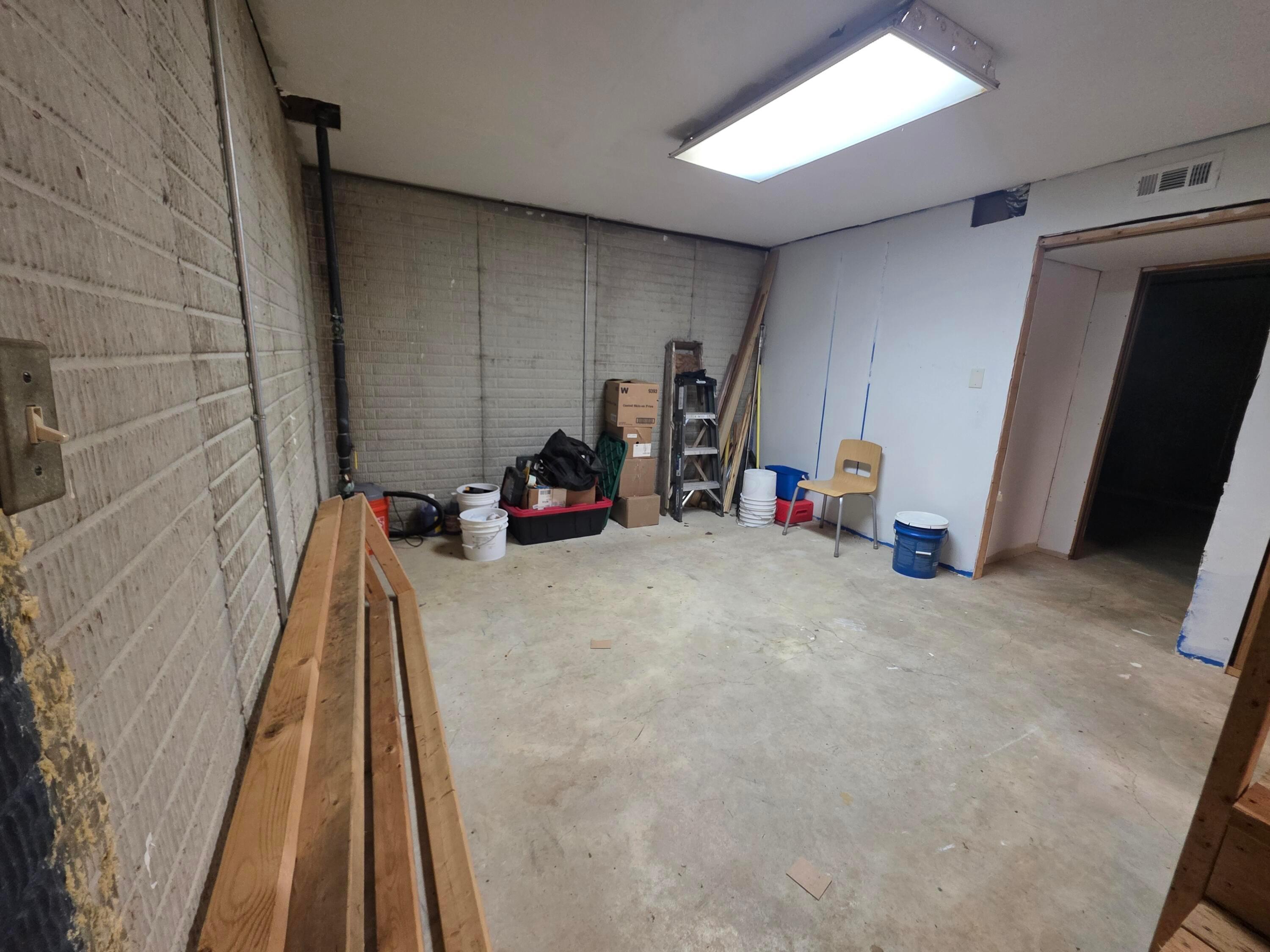 8005 Stone Castle Road Property Photo 32