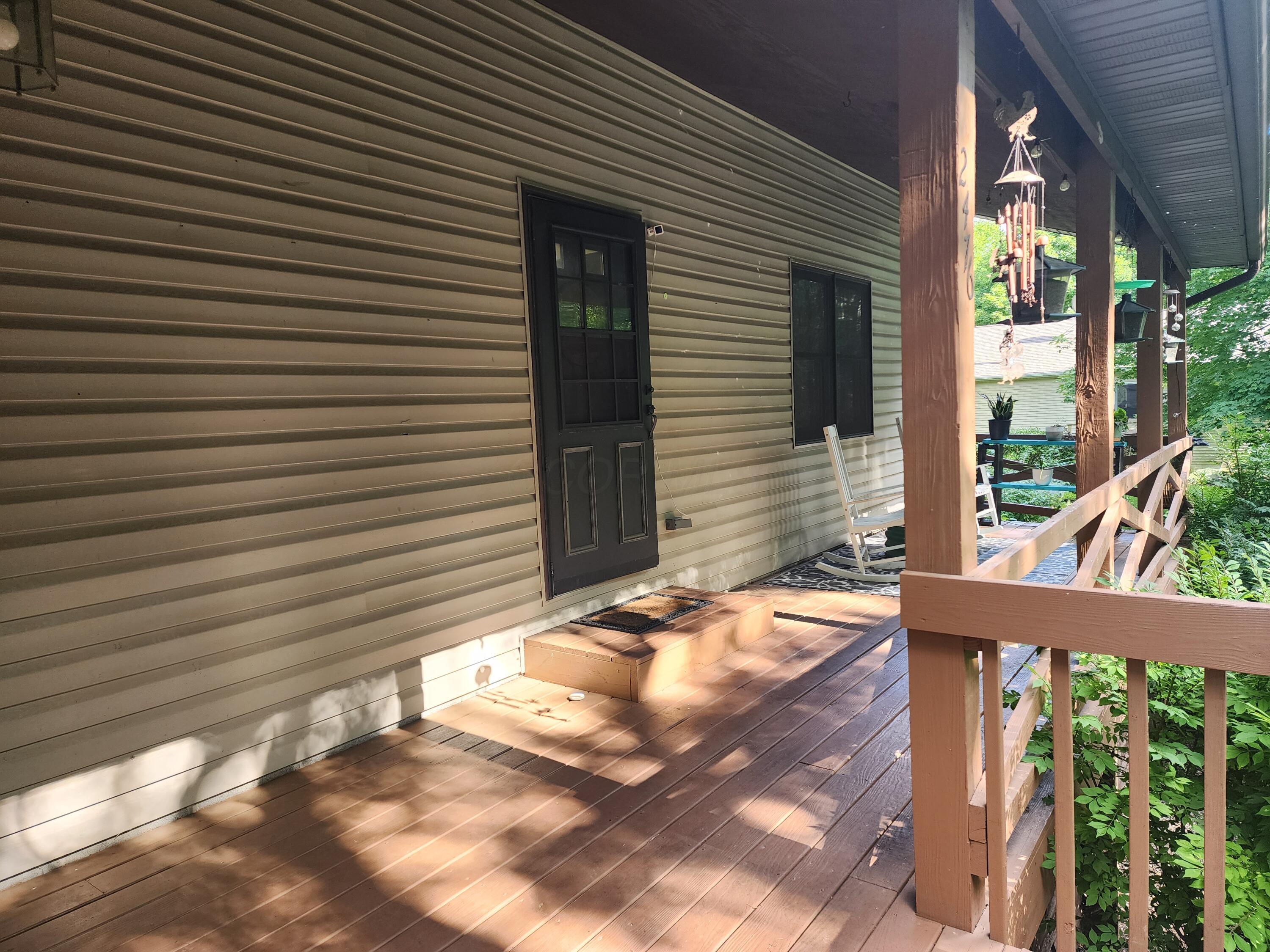 2476 Watseka Drive Property Photo 3