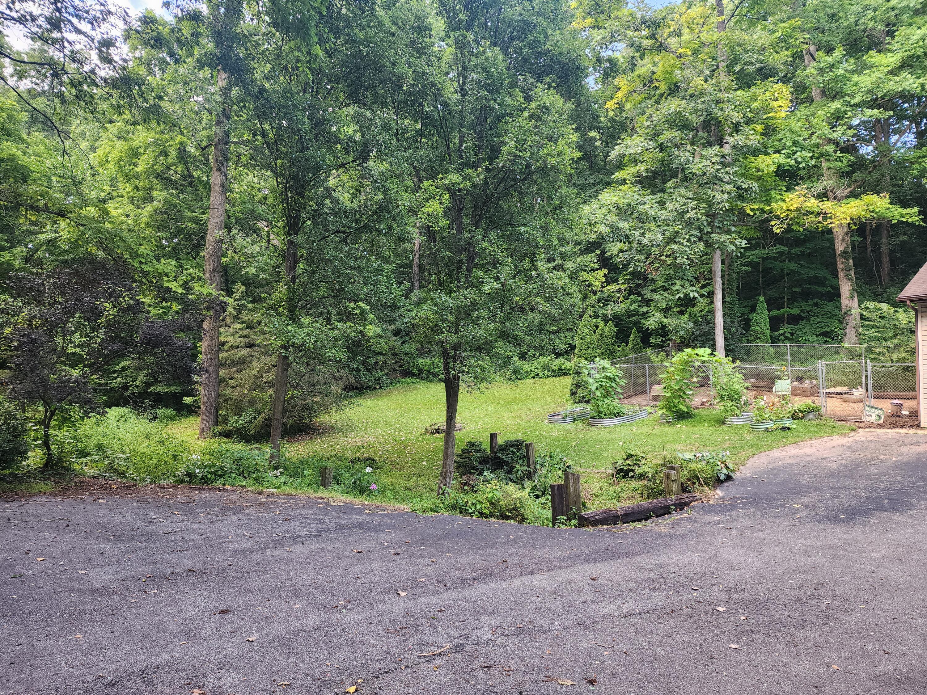 2476 Watseka Drive Property Photo 34