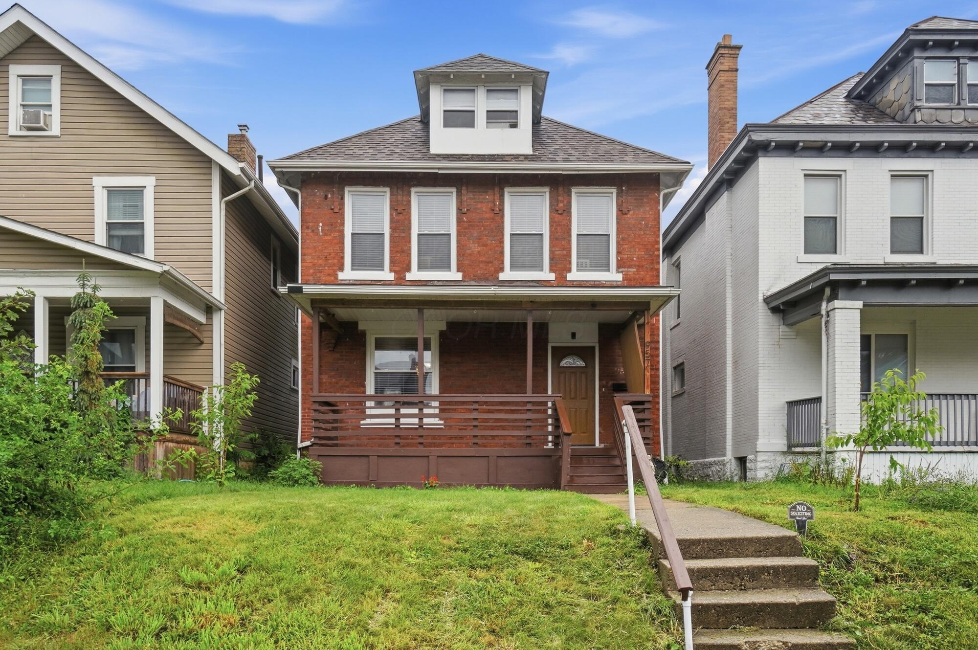 957 Studer Avenue
