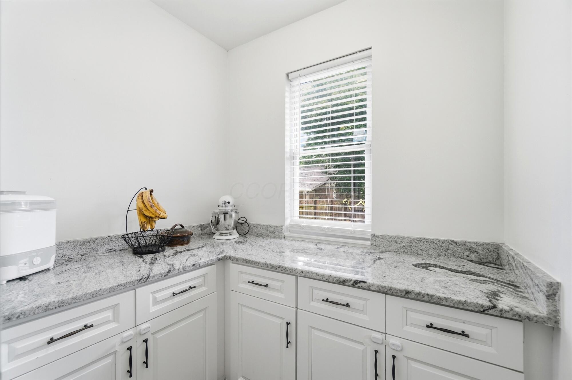957 Studer Avenue Property Photo 11