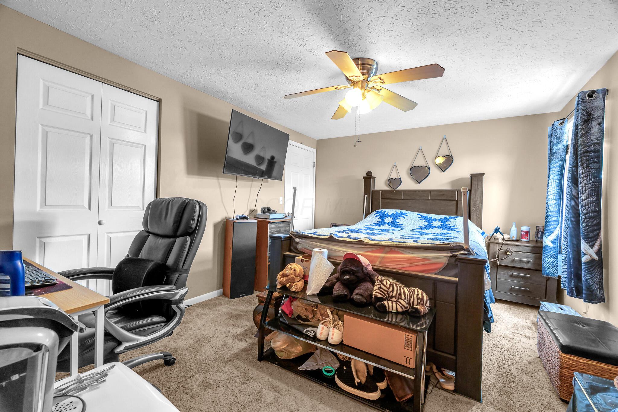 1622 Park Row Drive, B Property Photo 12