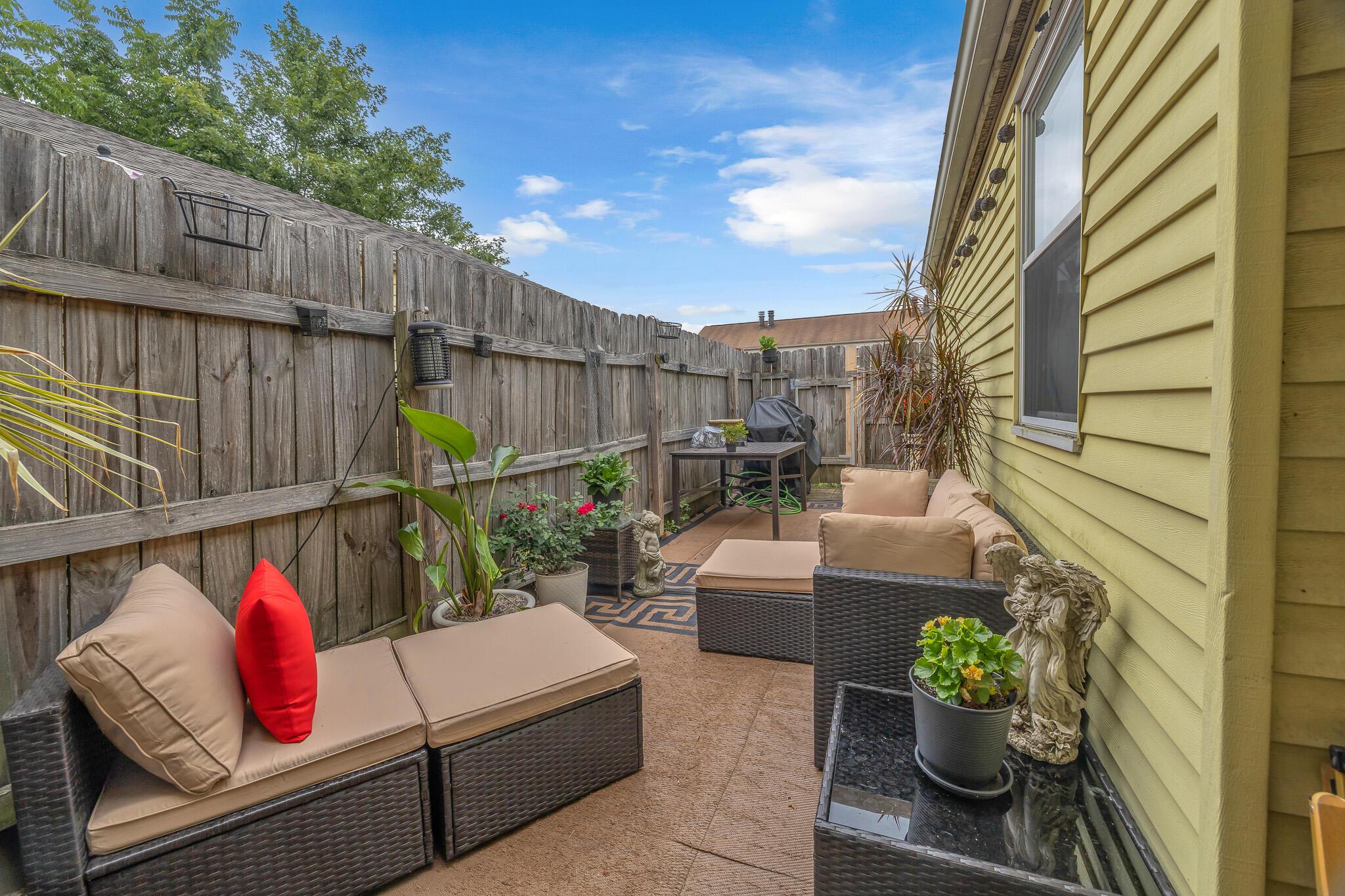 1697 Park Row Drive, Q Property Photo 19