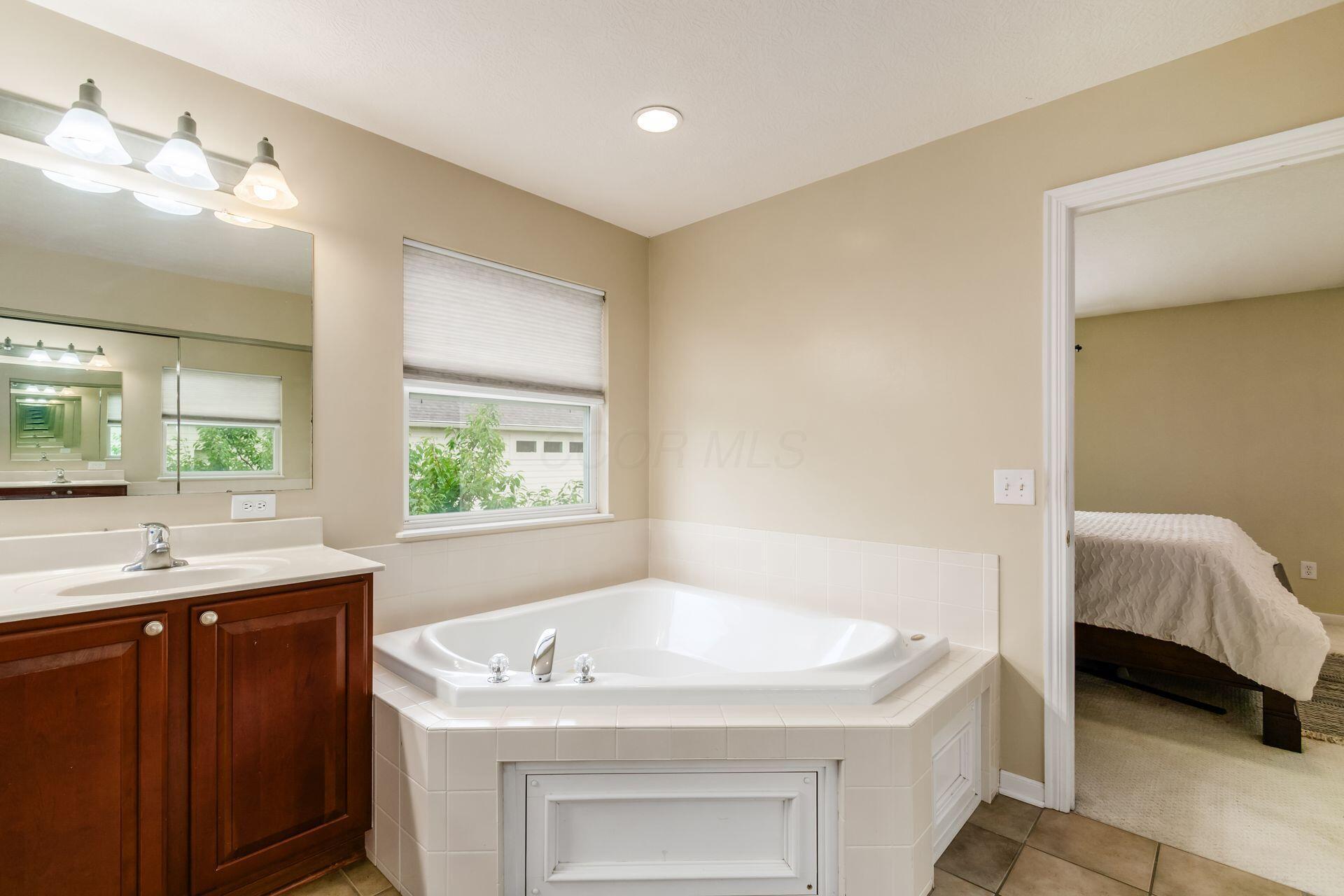 6933 Post Preserve Boulevard Property Photo 42