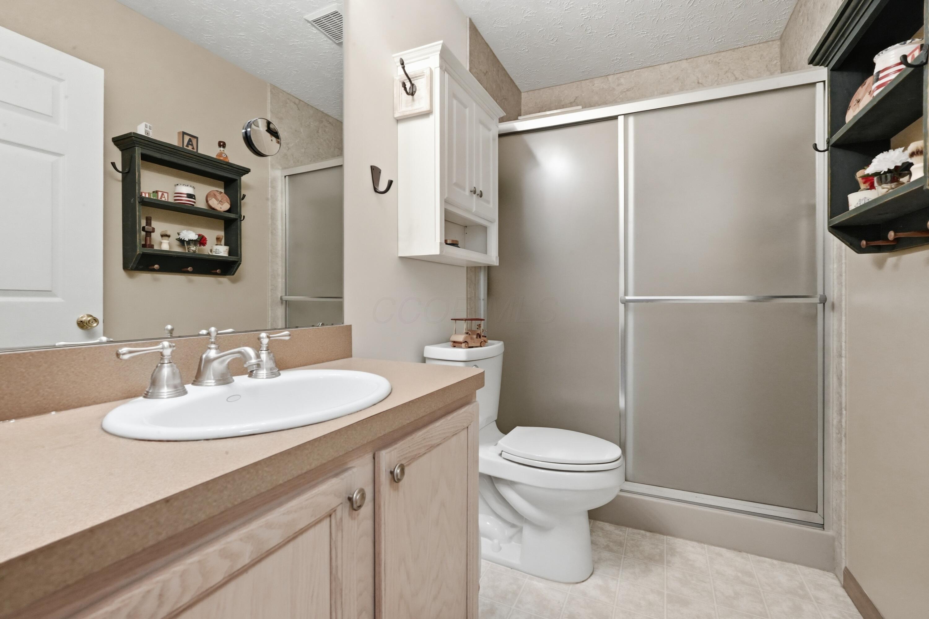 1238 Hunters Walk Property Photo 8