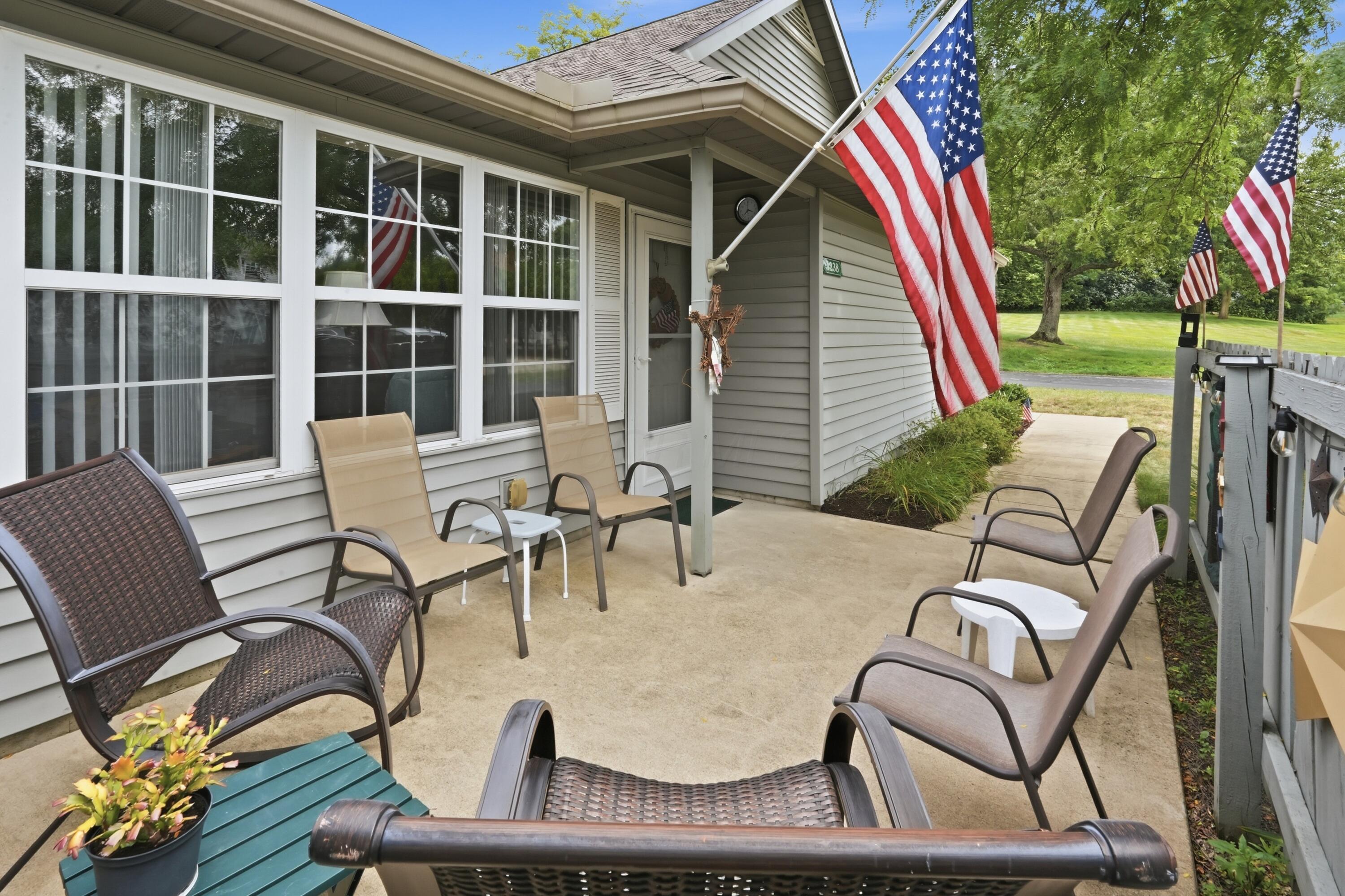 1238 Hunters Walk Property Photo 15