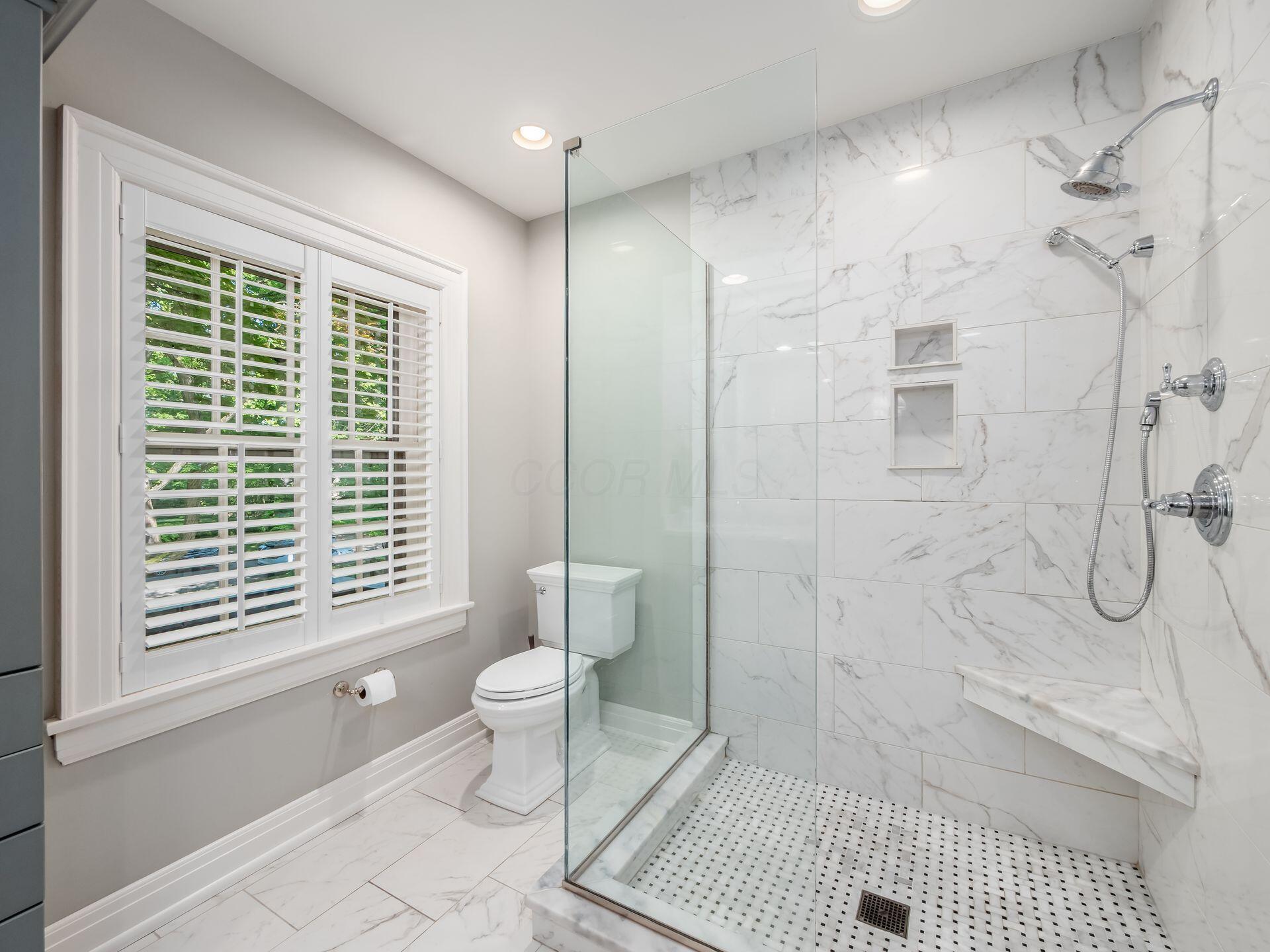 210 Stanbery Avenue Property Photo 38