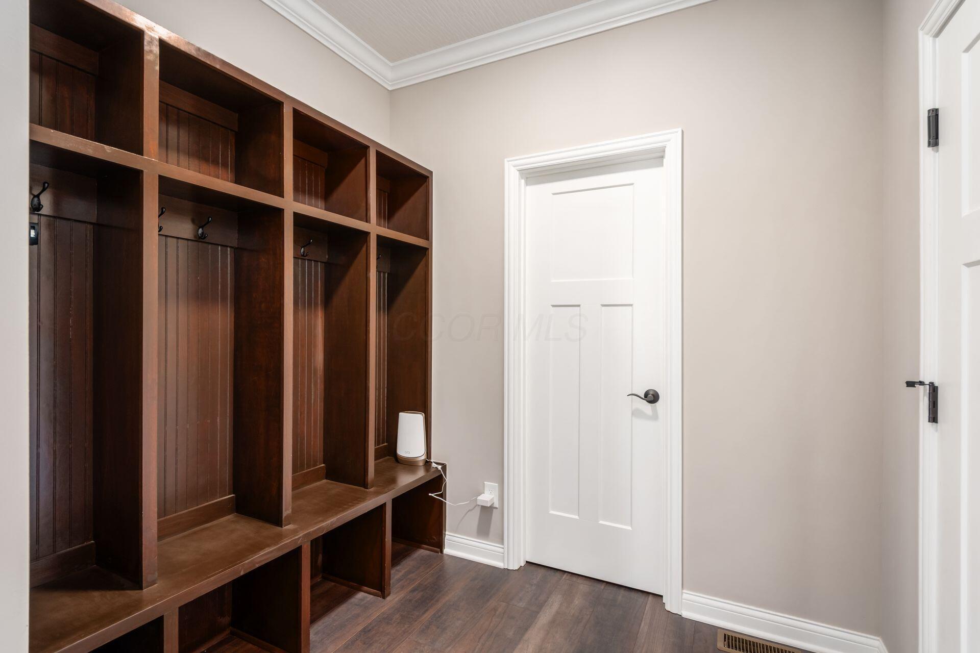 3387 Logsdon Loop Property Photo 37