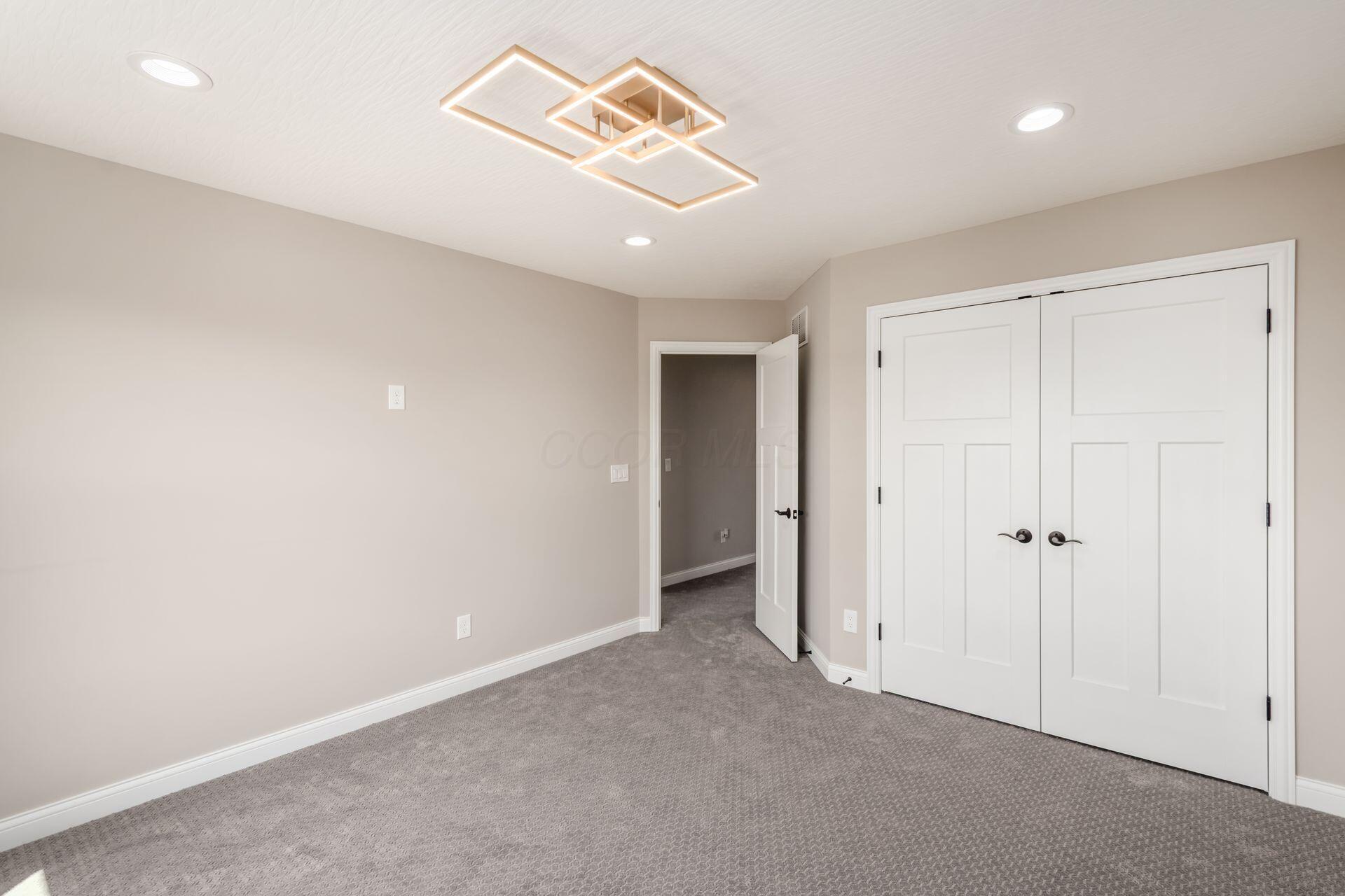3387 Logsdon Loop Property Photo 47