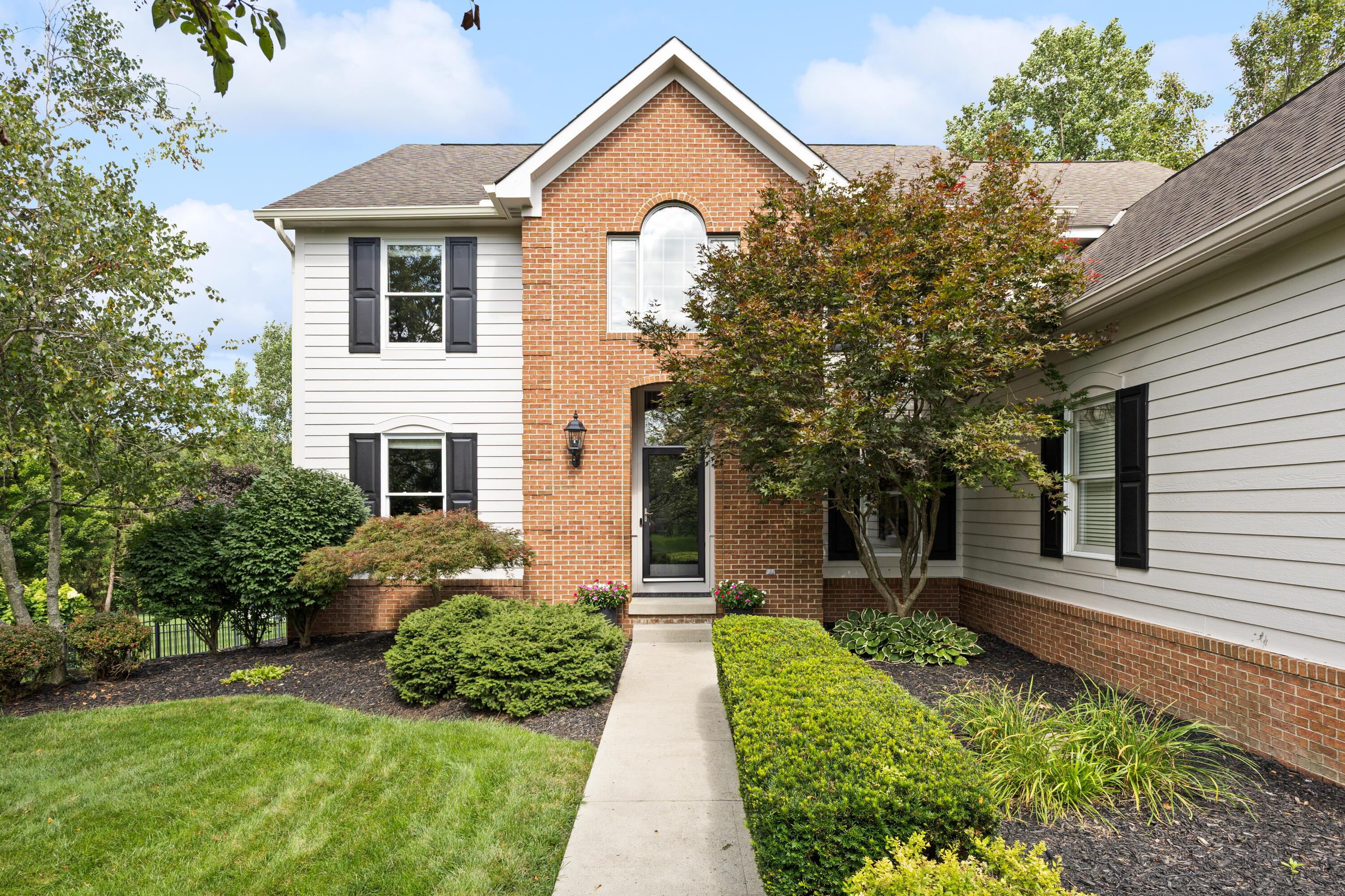 8423 Daventry Court Property Photo 1