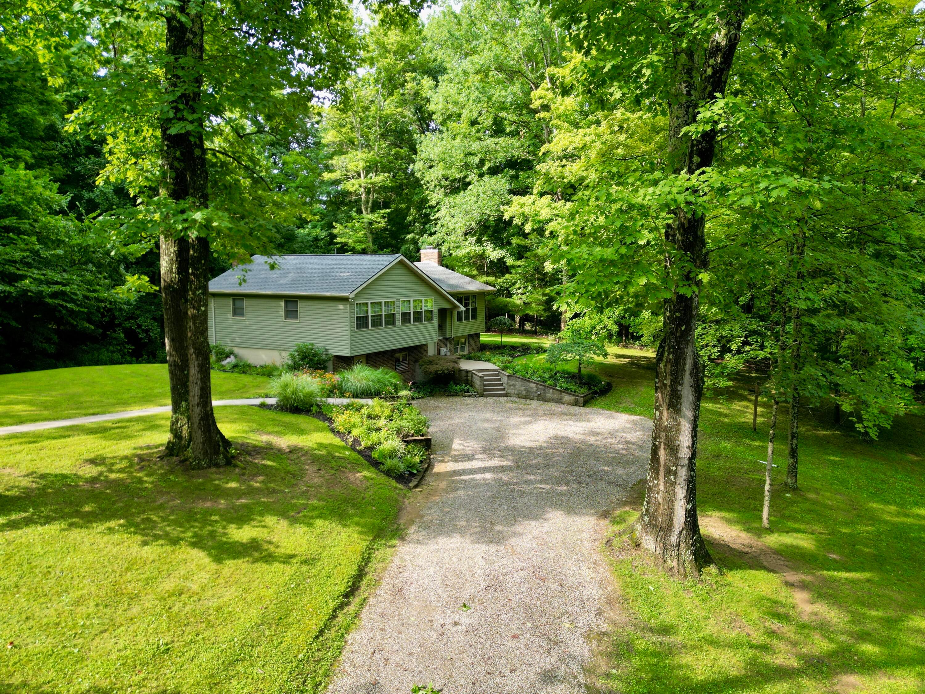 210 Camp Lane Property Photo 12
