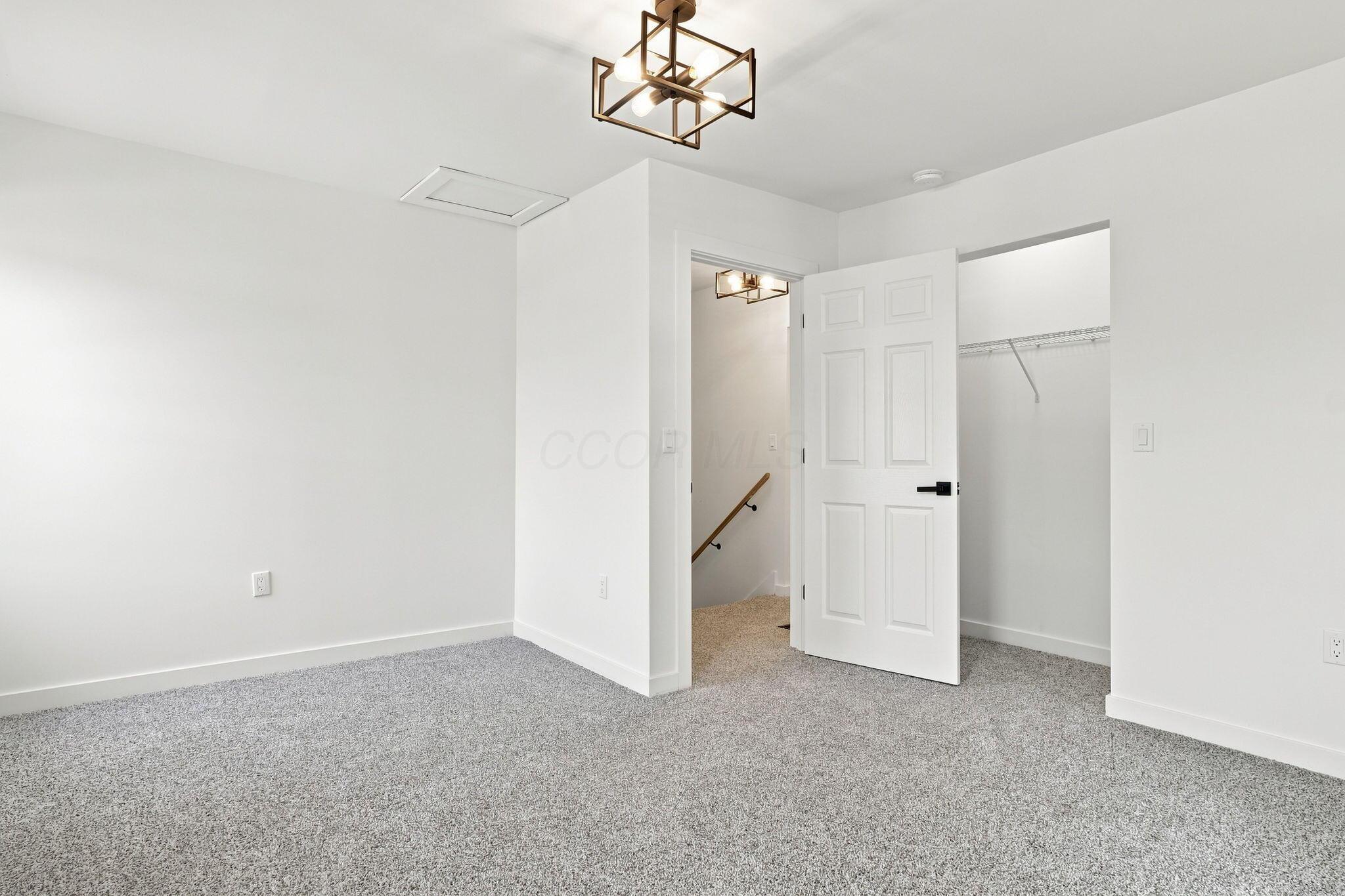 121 New Street Property Photo 5