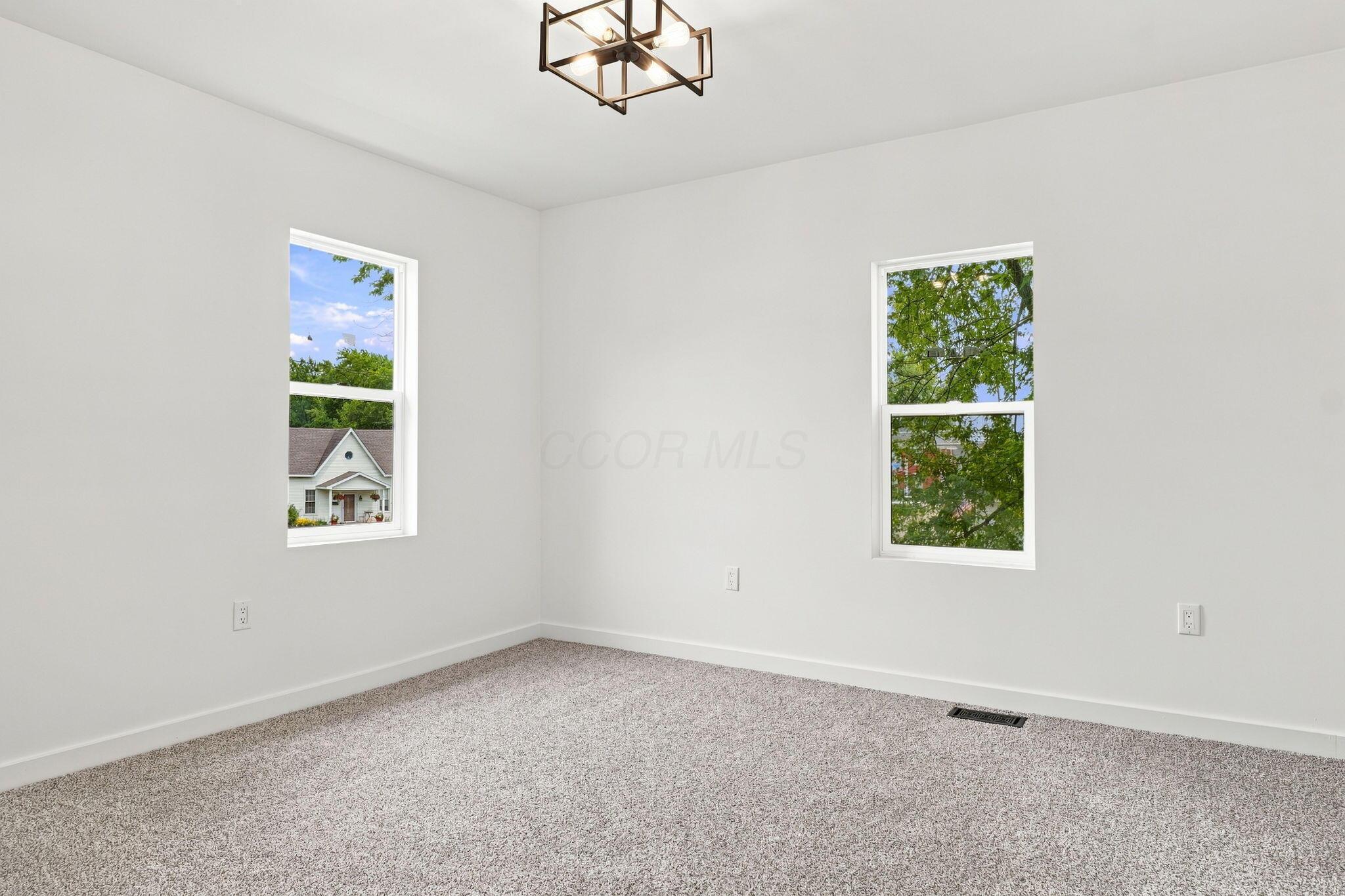 121 New Street Property Photo 7