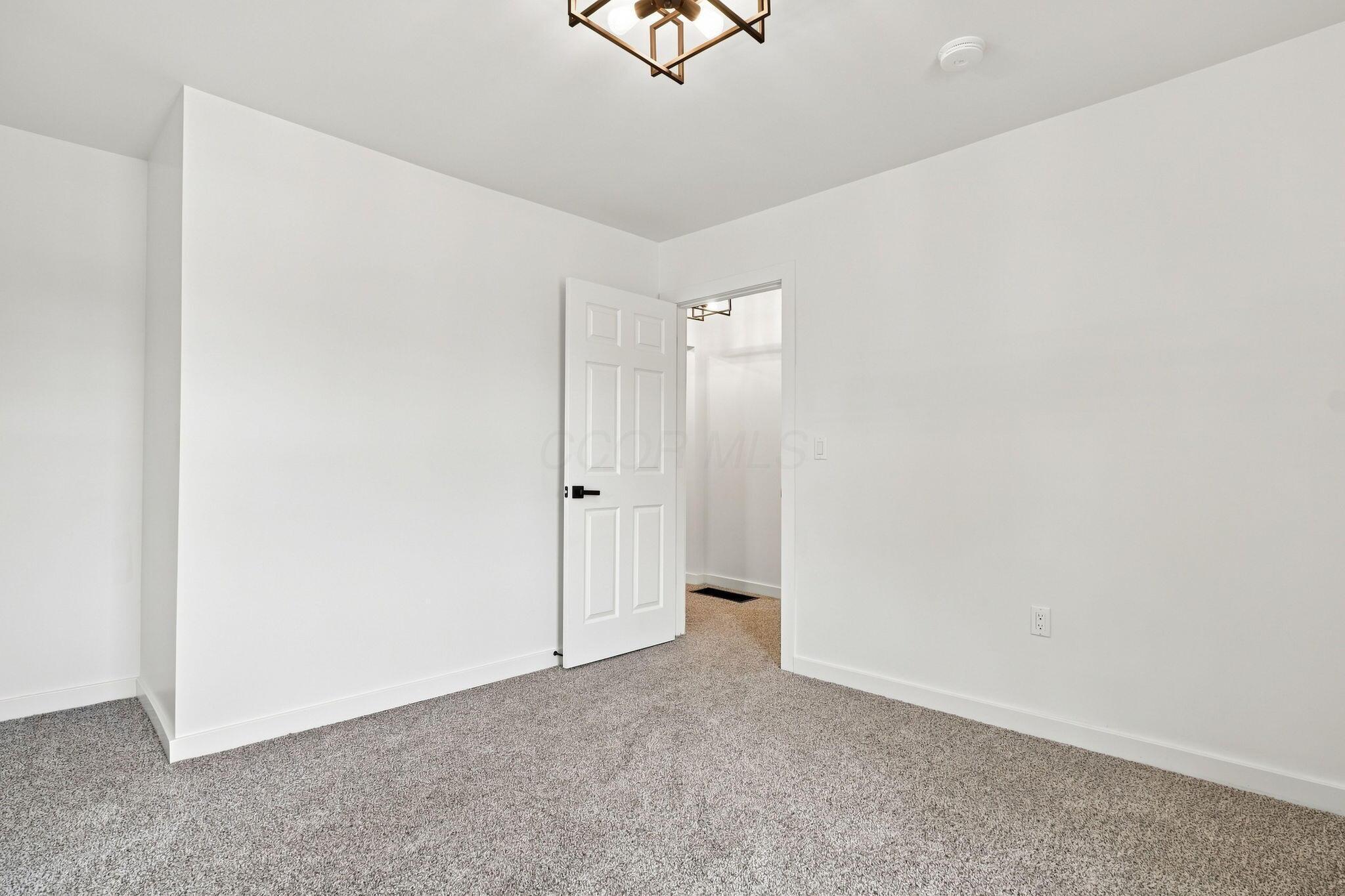 121 New Street Property Photo 8