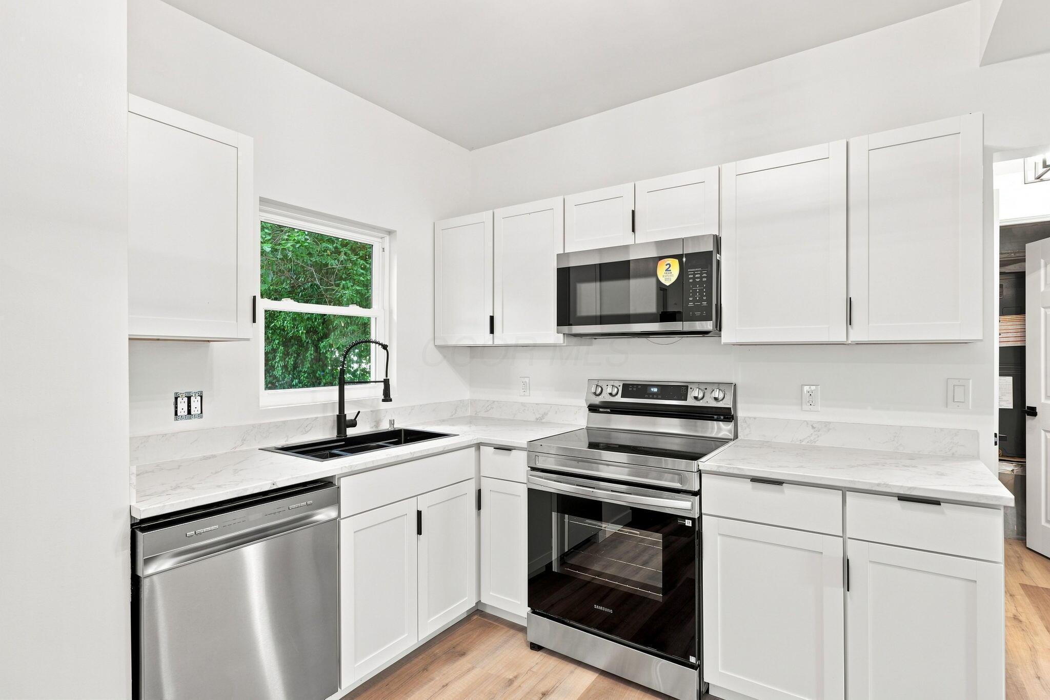 121 New Street Property Photo 27