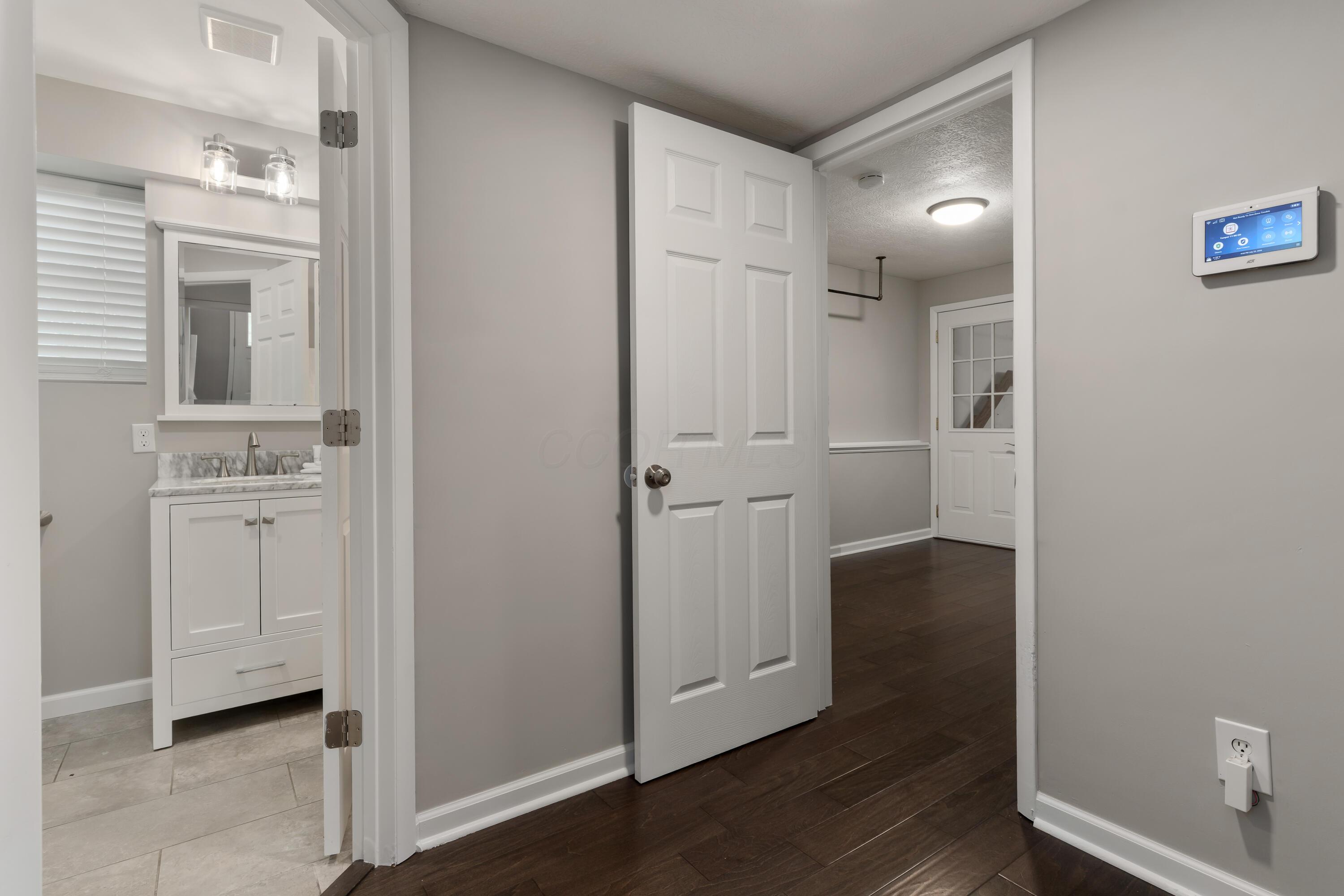 6110 Holiday Lane Property Photo 45
