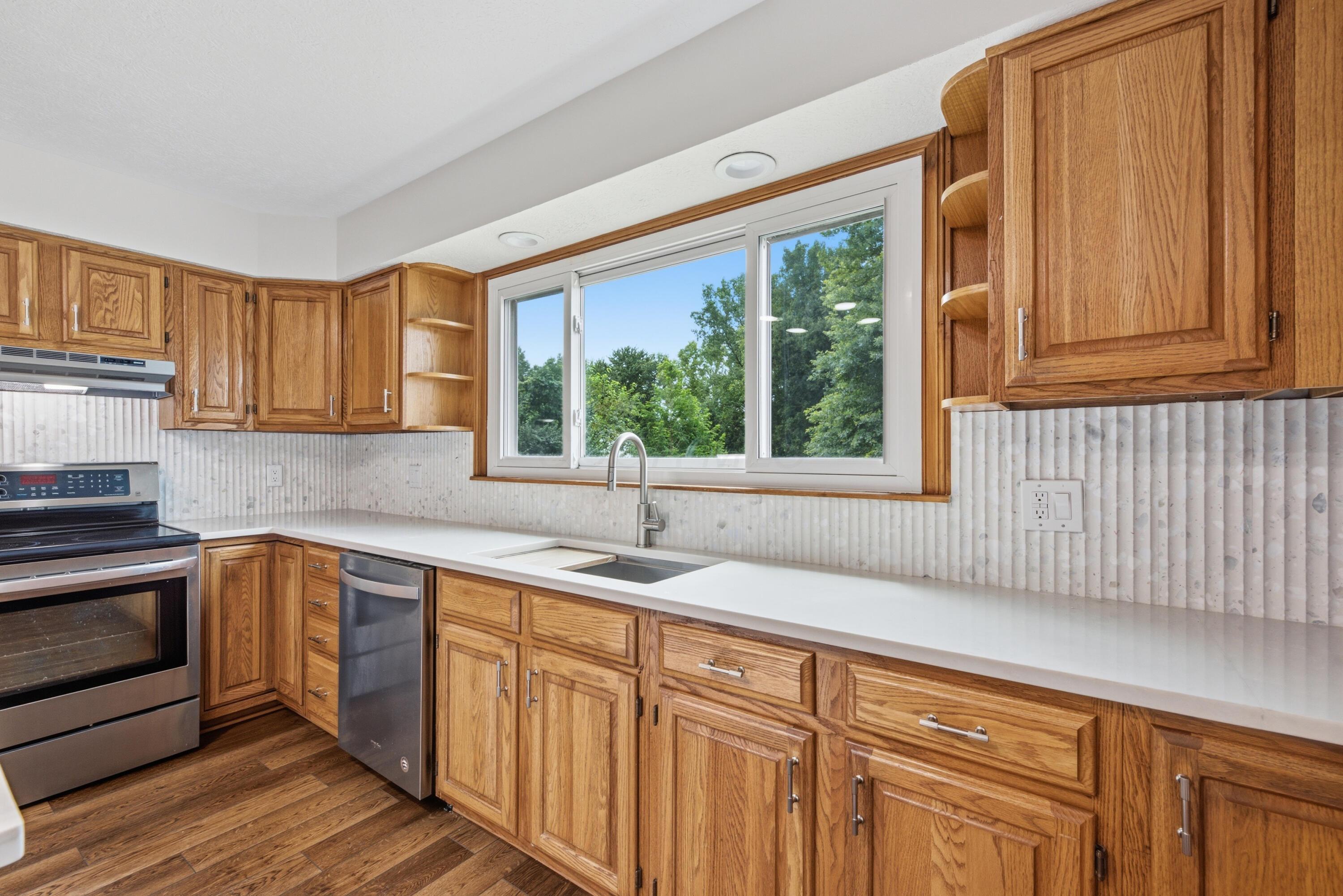 11125 Huntington Way Nw Property Photo 21