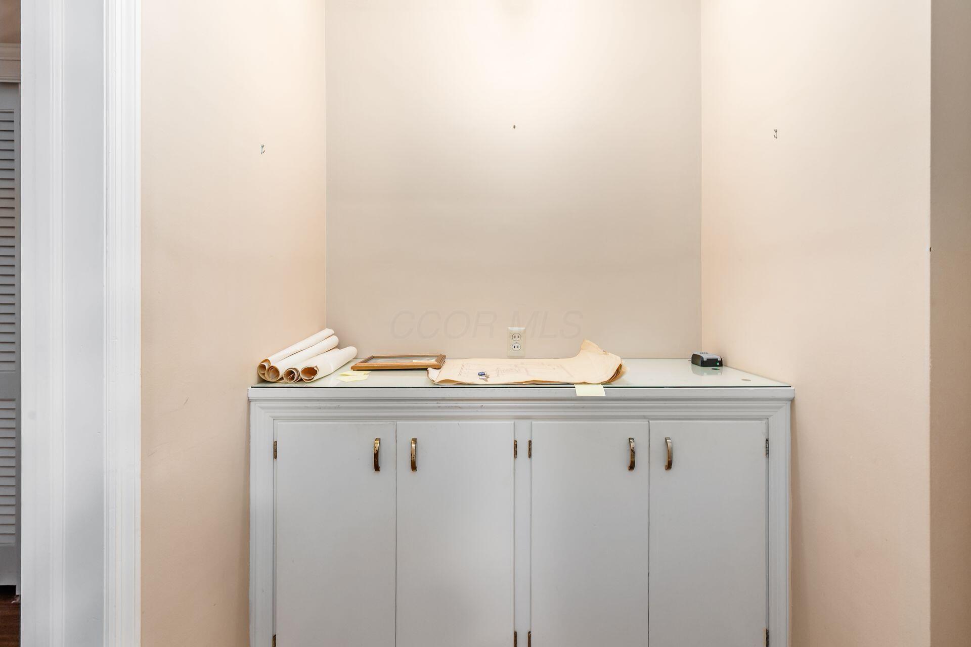121 Ceramic Drive Property Photo 22