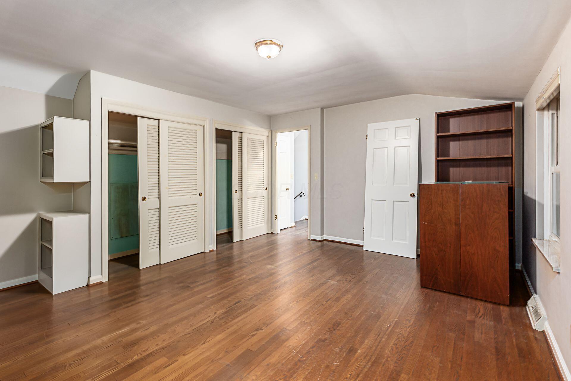 121 Ceramic Drive Property Photo 30