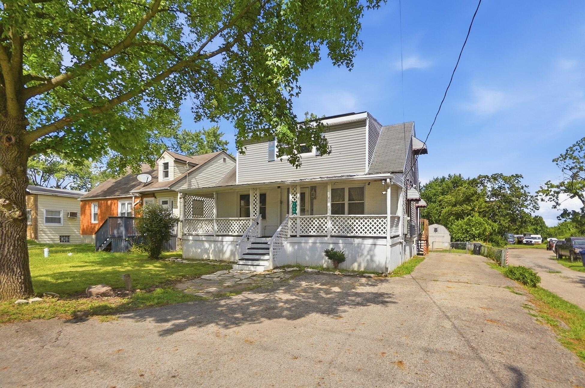1408 Brown Road Property Photo 3