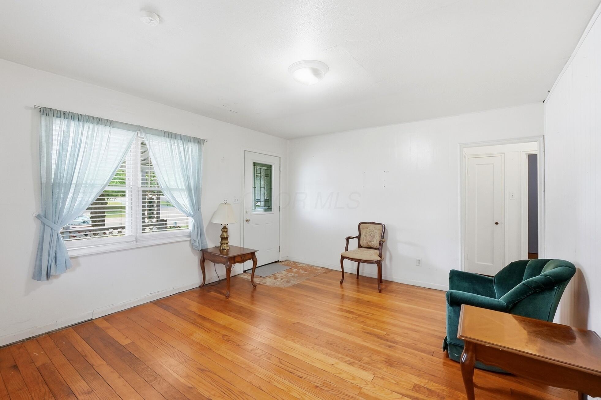1408 Brown Road Property Photo 6