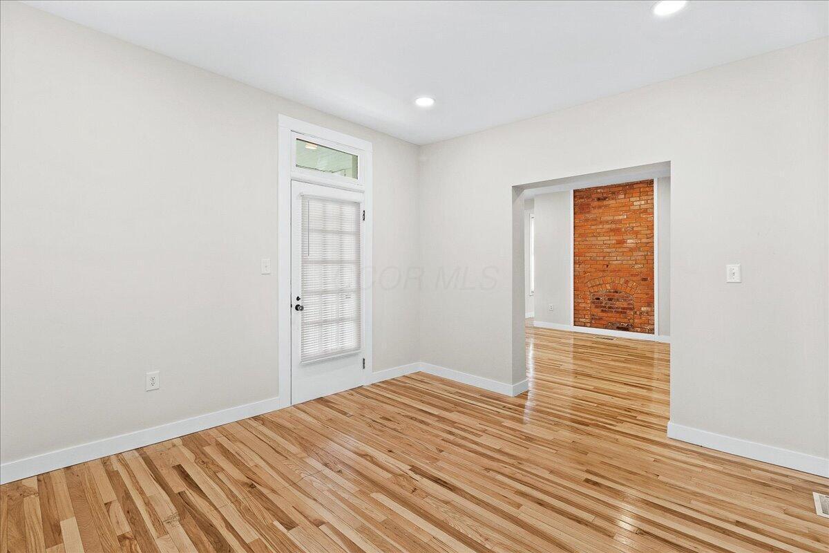 1155 Hildreth Avenue Property Photo 8