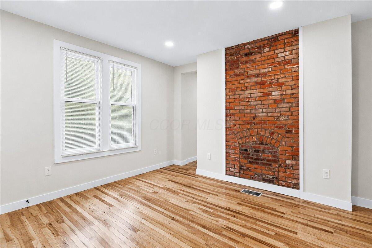 1155 Hildreth Avenue Property Photo 12