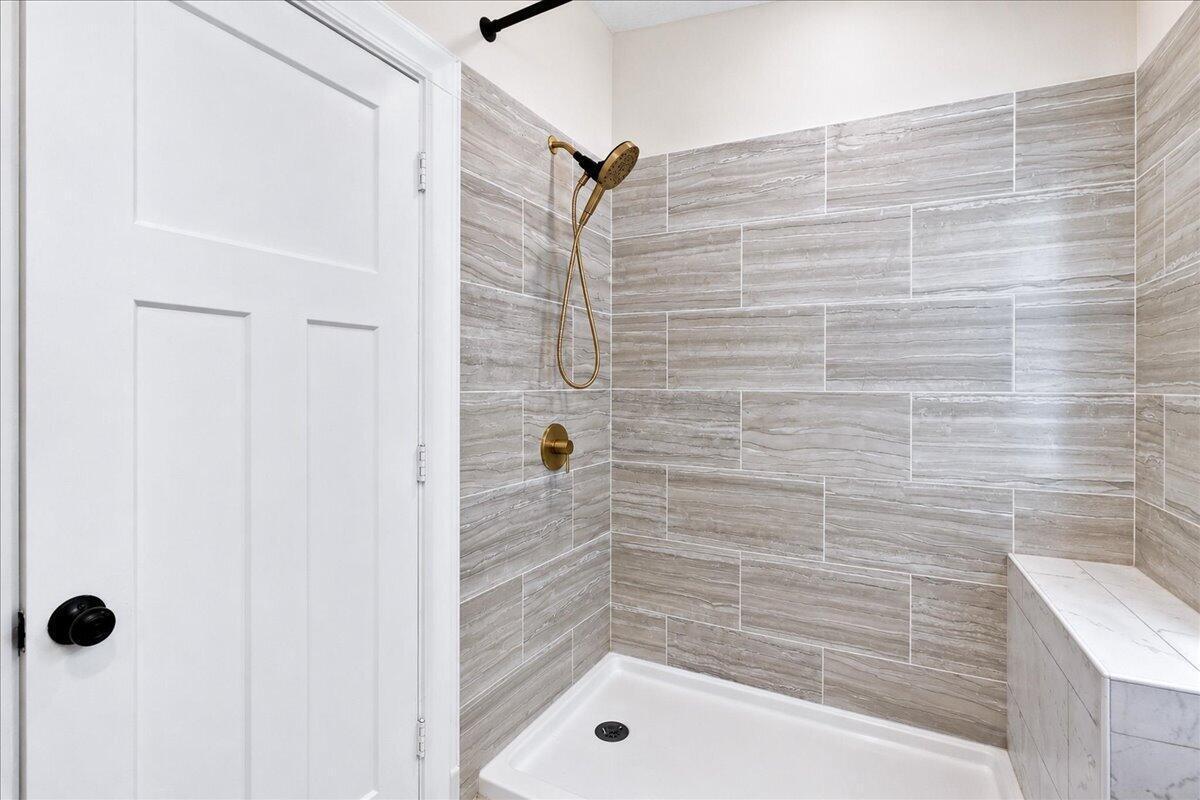 1155 Hildreth Avenue Property Photo 33