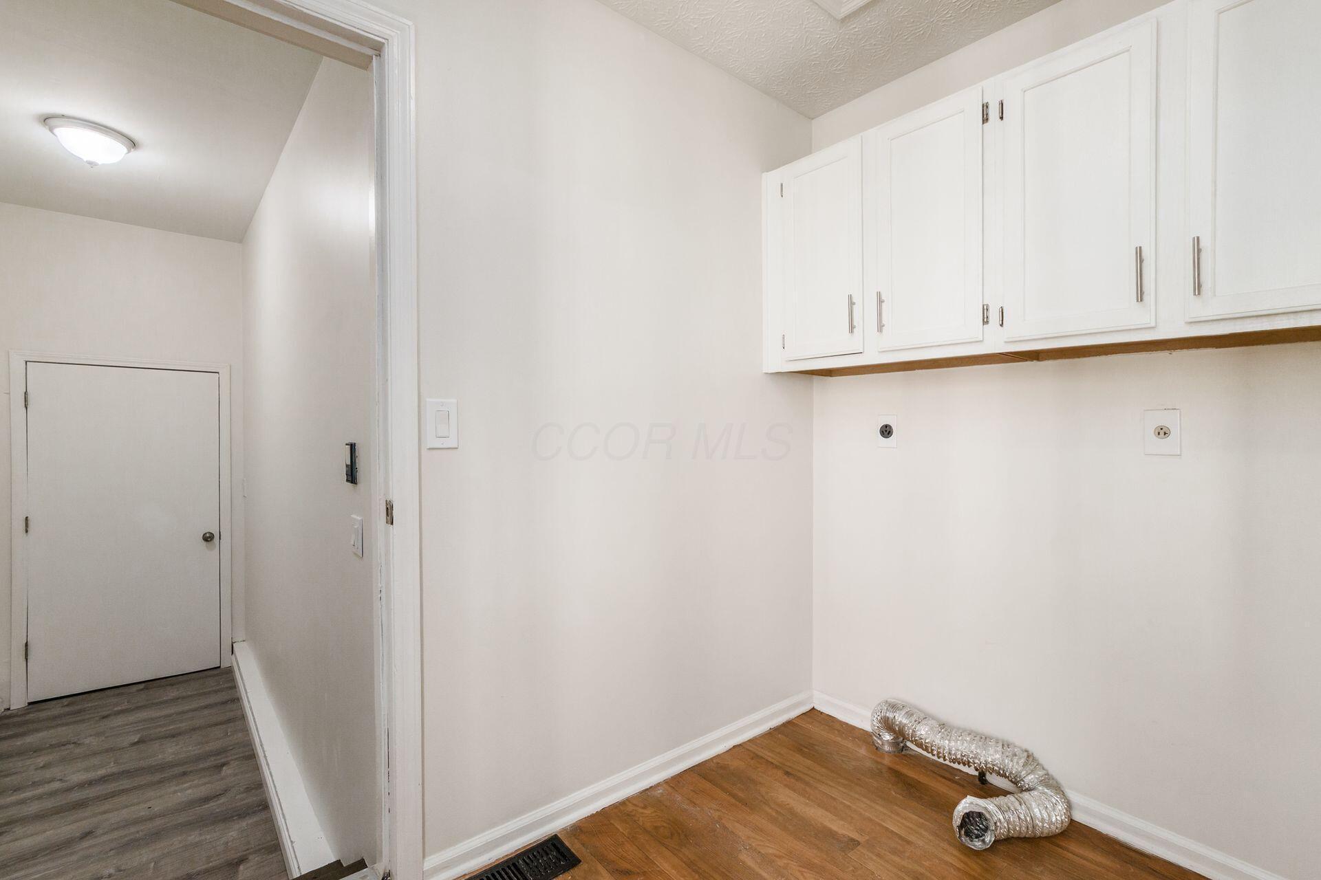3656 Lakestone Circle Property Photo 11