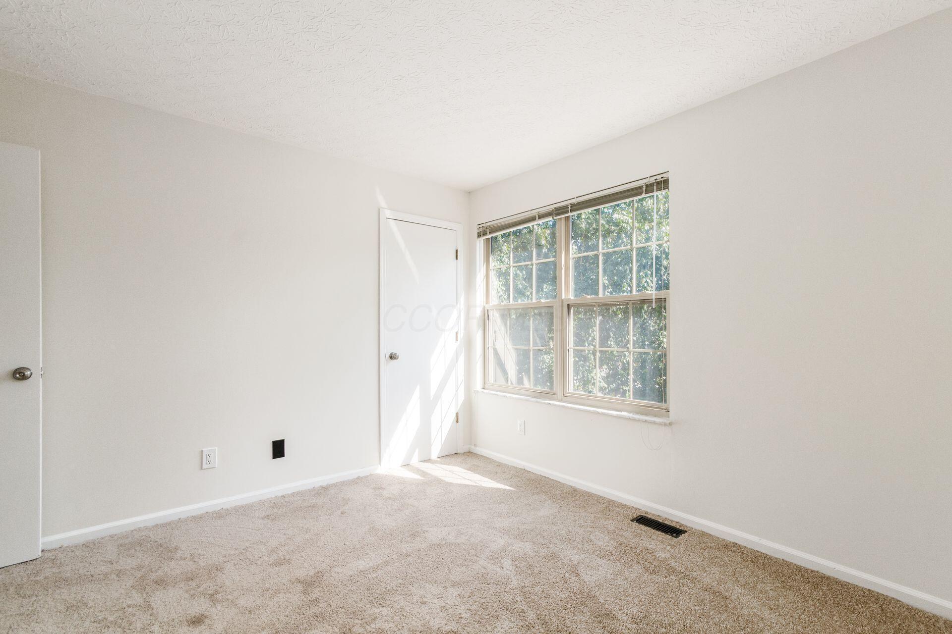 3656 Lakestone Circle Property Photo 18