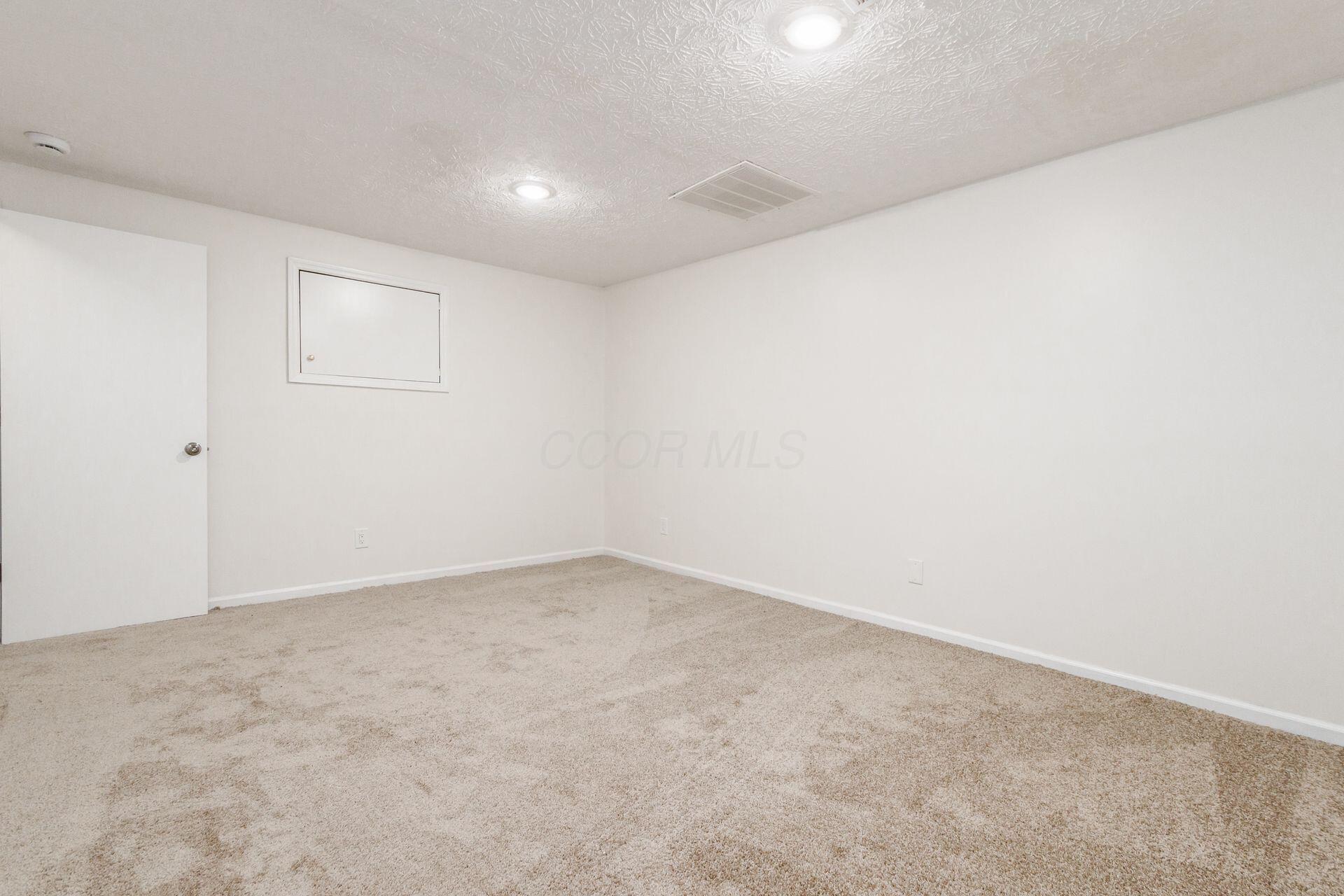 3656 Lakestone Circle Property Photo 21