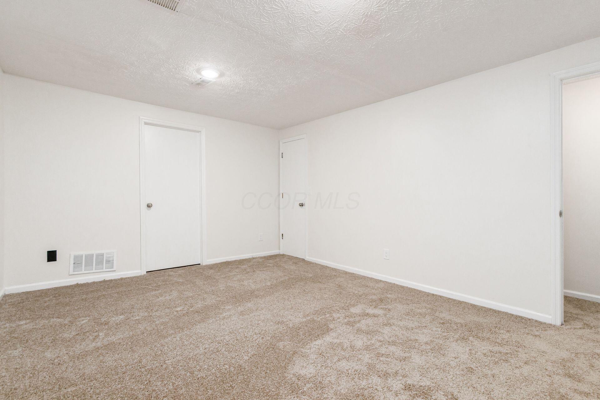 3656 Lakestone Circle Property Photo 22