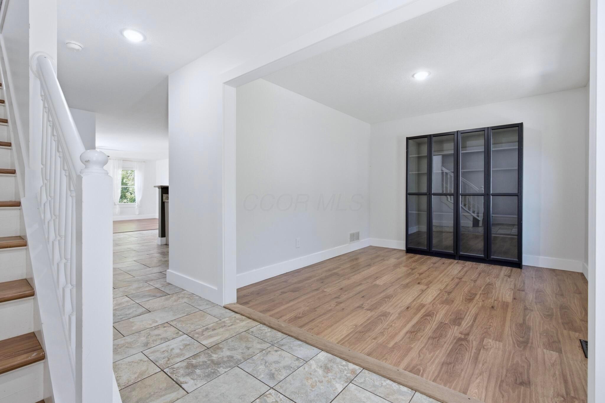 2416 Long Bow Avenue Property Photo 3