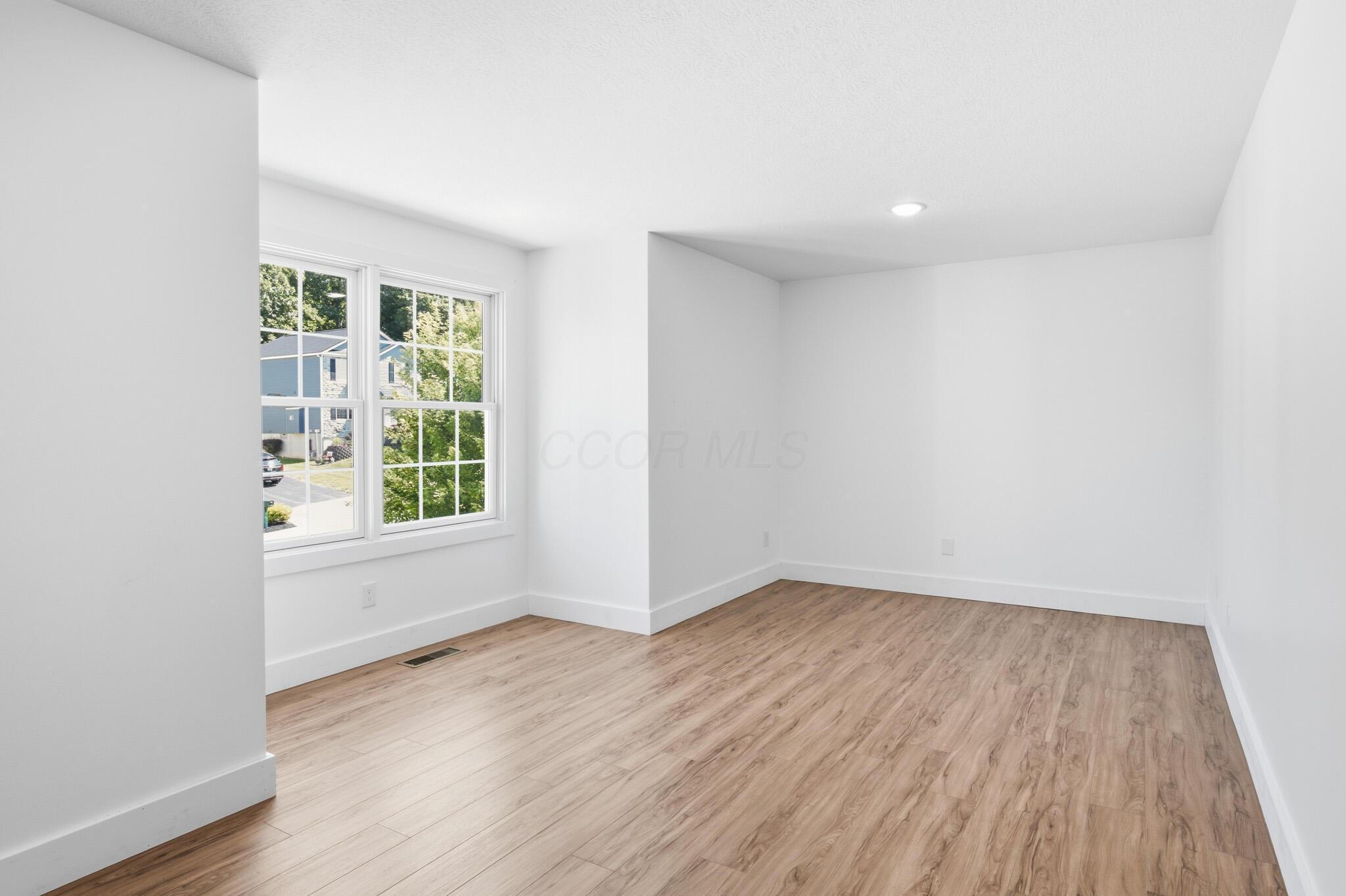 2416 Long Bow Avenue Property Photo 17