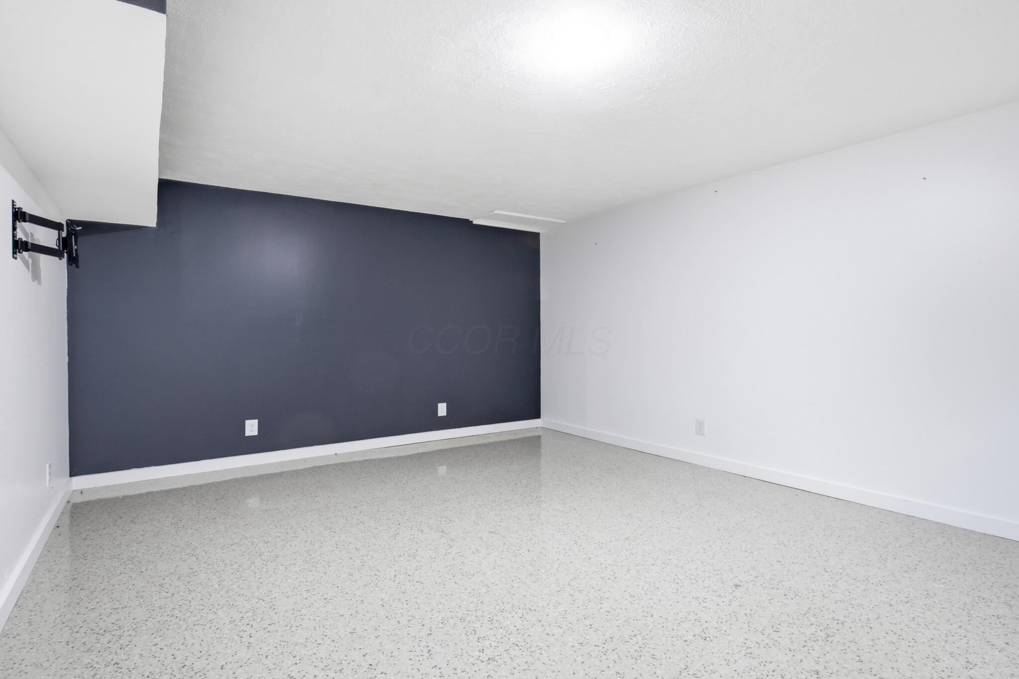 2416 Long Bow Avenue Property Photo 32