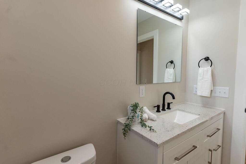 22 Summit Avenue Property Photo 28