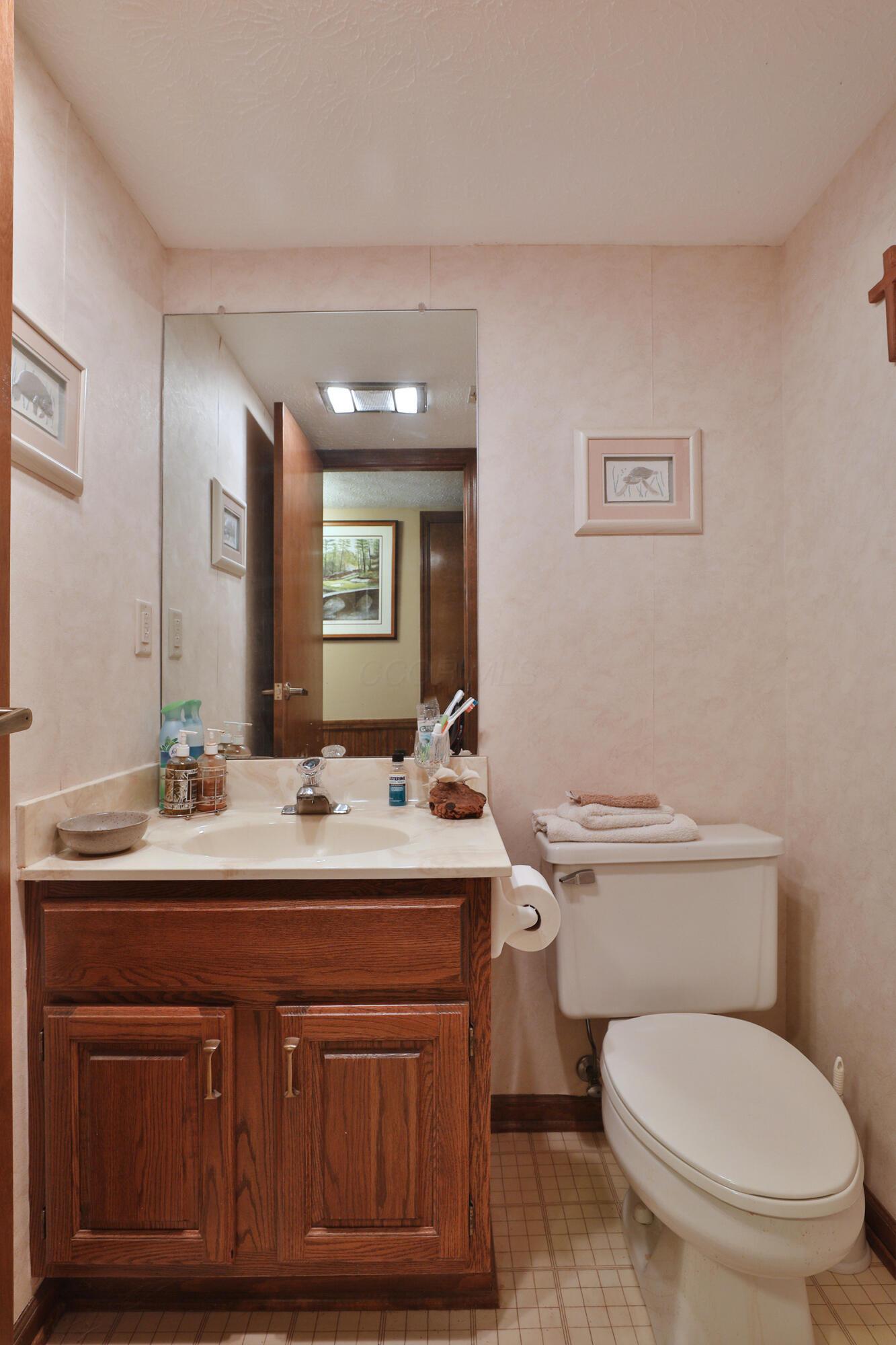 1108 Forest View Court Property Photo 32