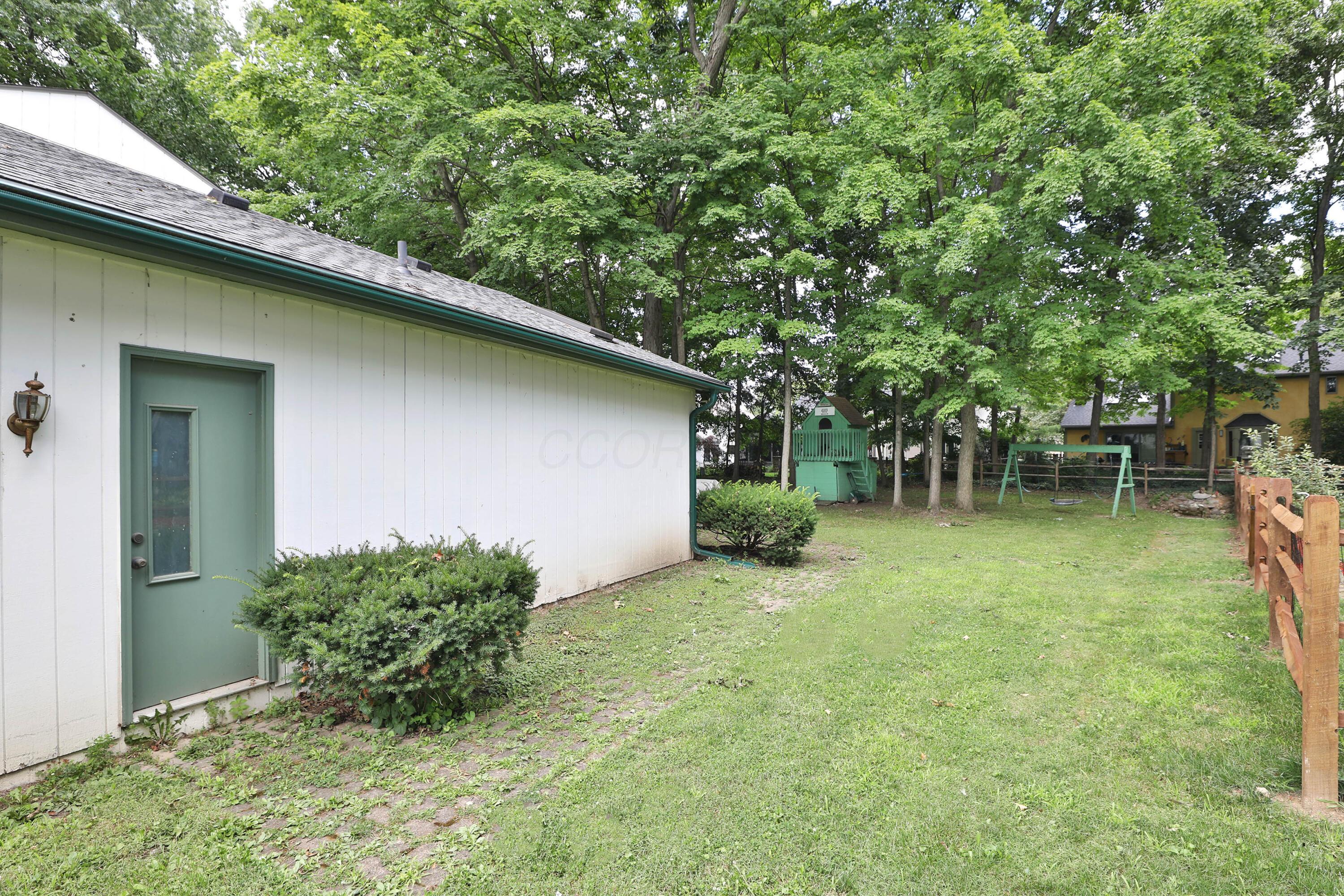 1108 Forest View Court Property Photo 33