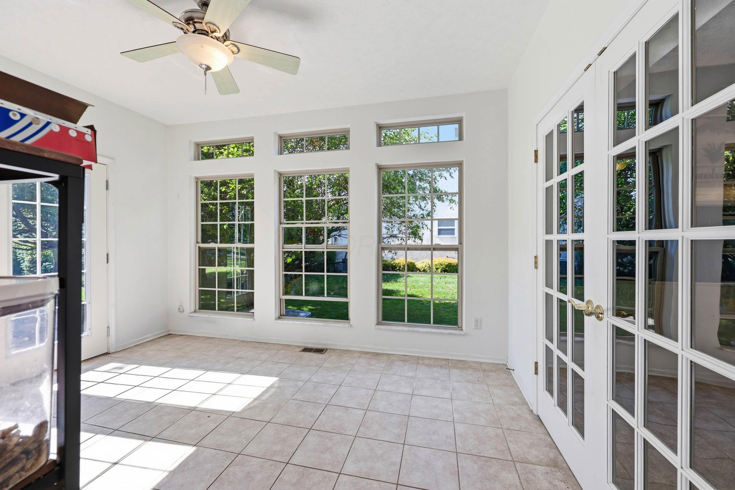 3193 Walkerview Drive Property Photo 13